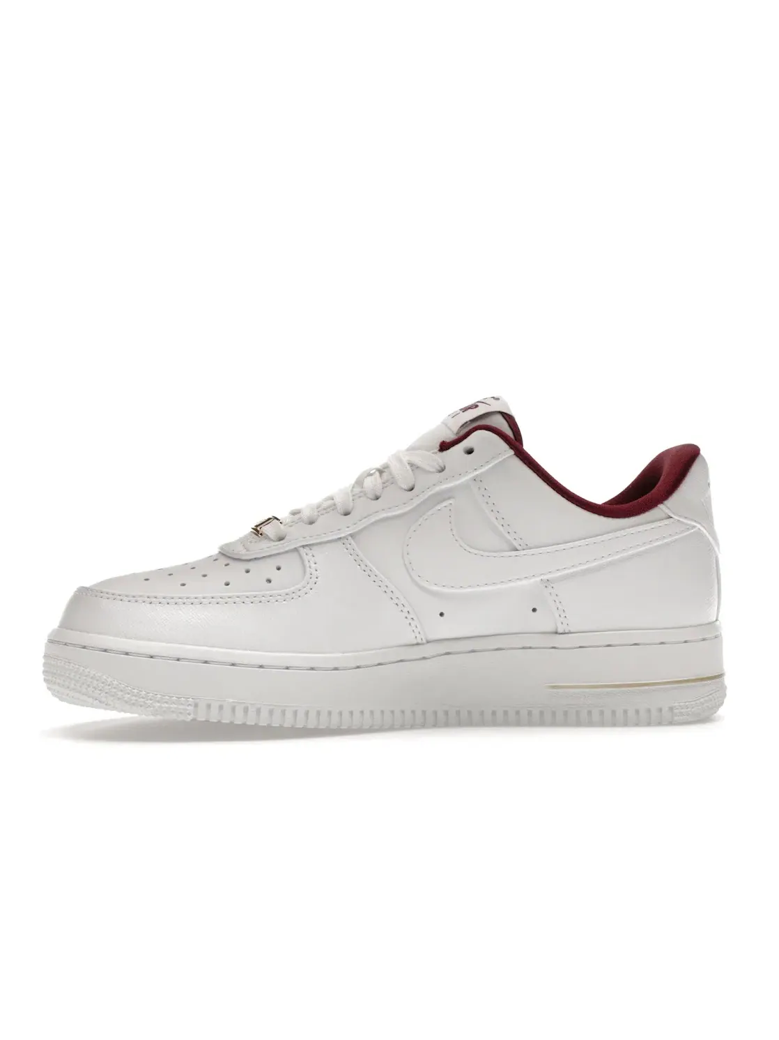 Женские кроссовки повседневный Nike Air Force 1 Low '07 SE — изображение 3 из 4