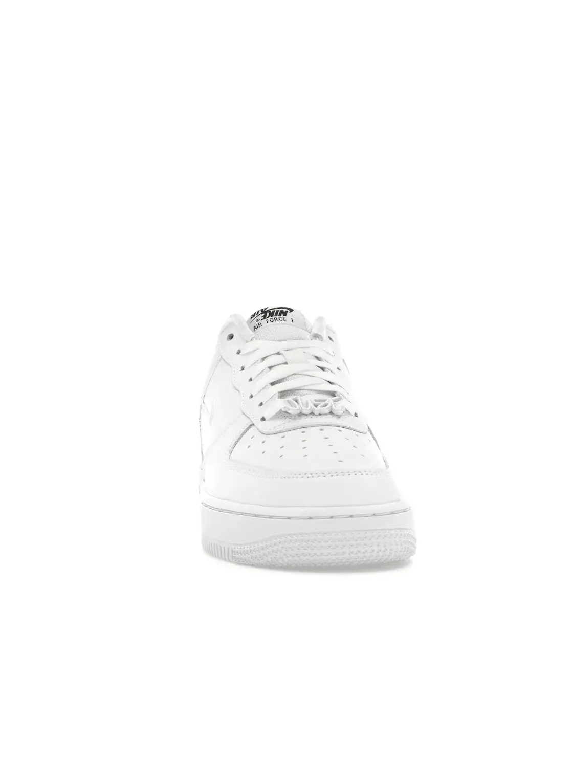 Женские кроссовки Lifestyle Nike Air Force 1 Low '07 SE — изображение 2 из 4, белый/мульти-/черный