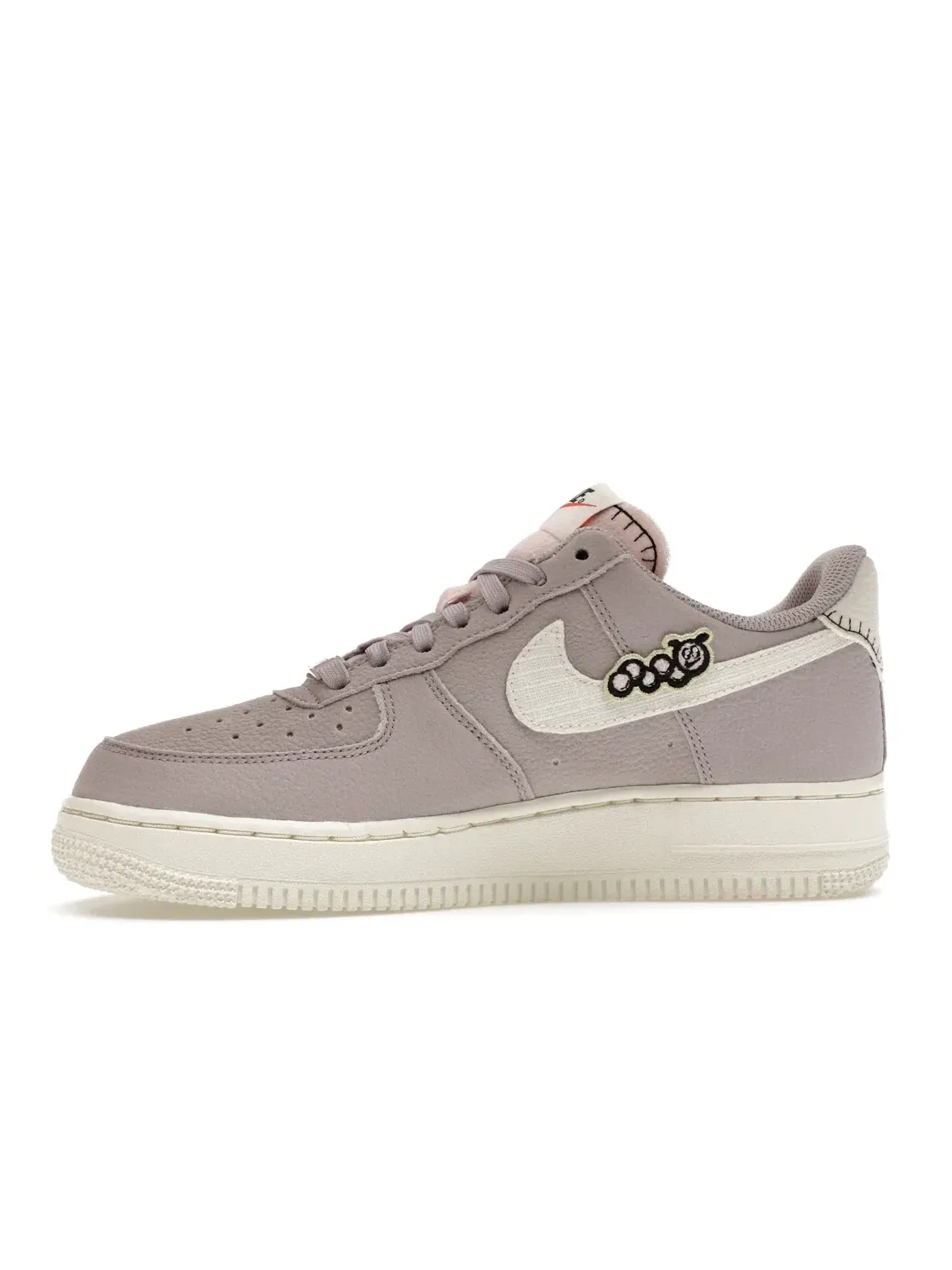 Женские кроссовки Lifestyle Nike Air Force 1 Low '07 SE — изображение 3 из 4