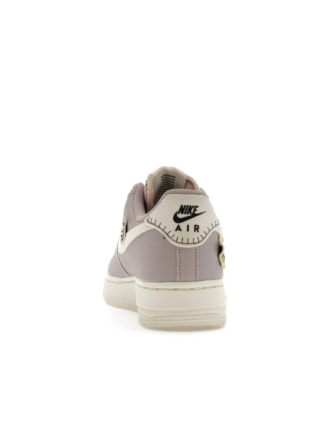 Женские кроссовки Lifestyle Nike Air Force 1 Low '07 SE — изображение 4 из 4