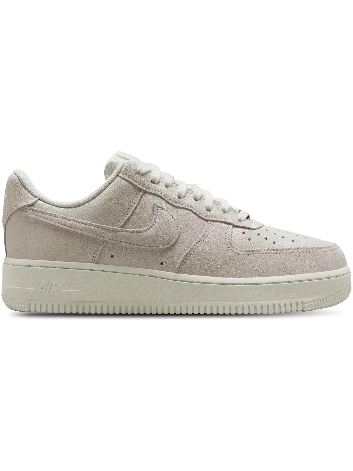 Женские кроссовки с блестящим замшем Nike Air Force 1 Low '07 SE — изображение 1 из 1, белый//красный/белый