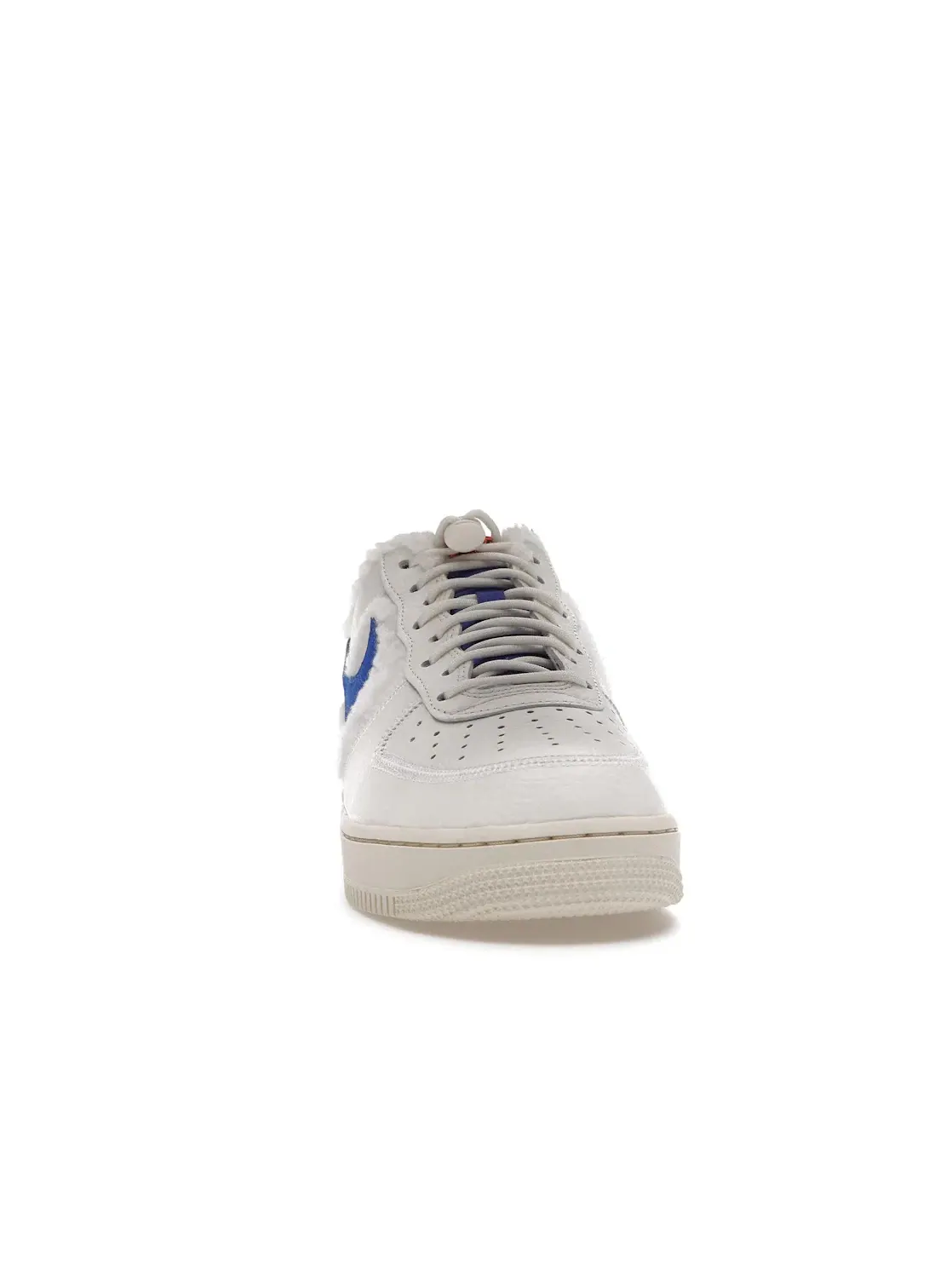 Женские кроссовки с отделкой из шерпы Nike Air Force 1 Low '07 — изображение 2 из 4, оранжевый/синий