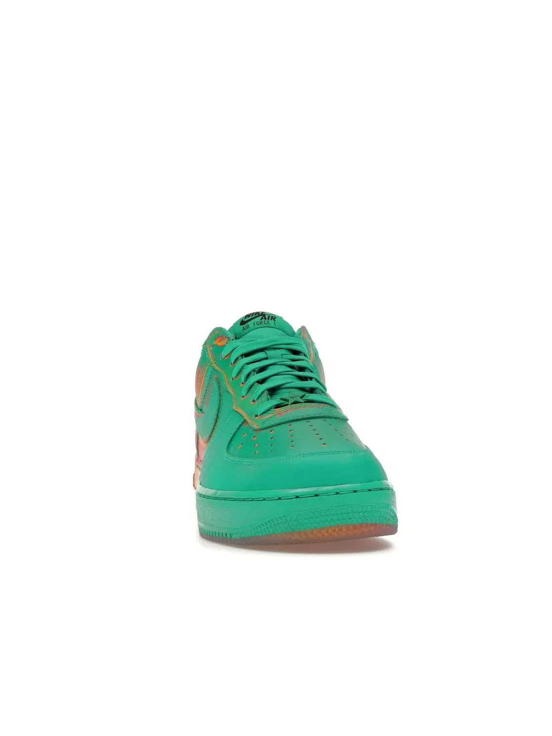 Мужские кроссовки Lifestyle с контрастным дизайном Nike Air Force 1 Low '07 — изображение 2 из 4, зеленый/яркий/оранжевый