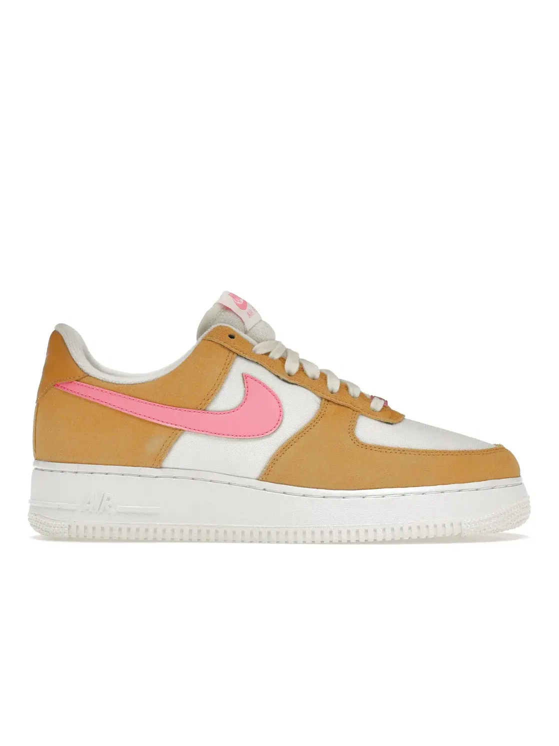 Женские кроссовки Lifestyle Nike Air Force 1 Low 07 — изображение 1 из 4, белый/оранжевый