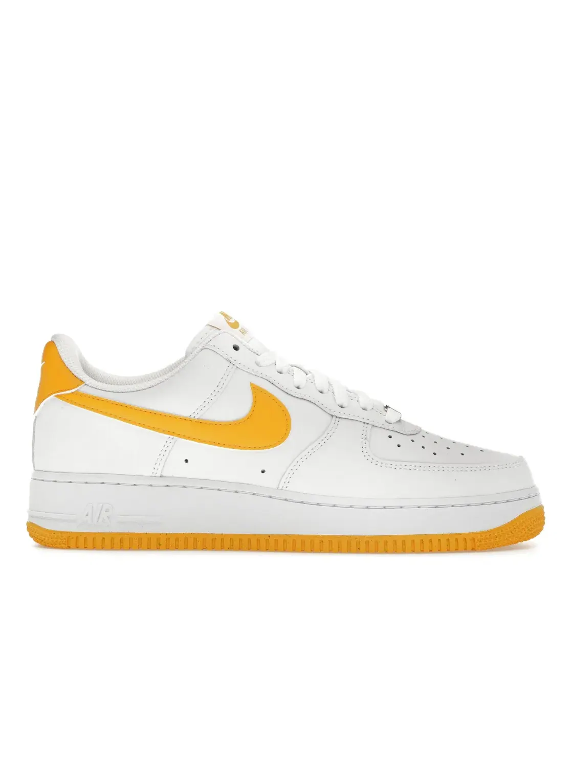 Мужские кроссовки Lifestyle Nike Air Force 1 Low '07 — изображение 1 из 4, белый/золотистый