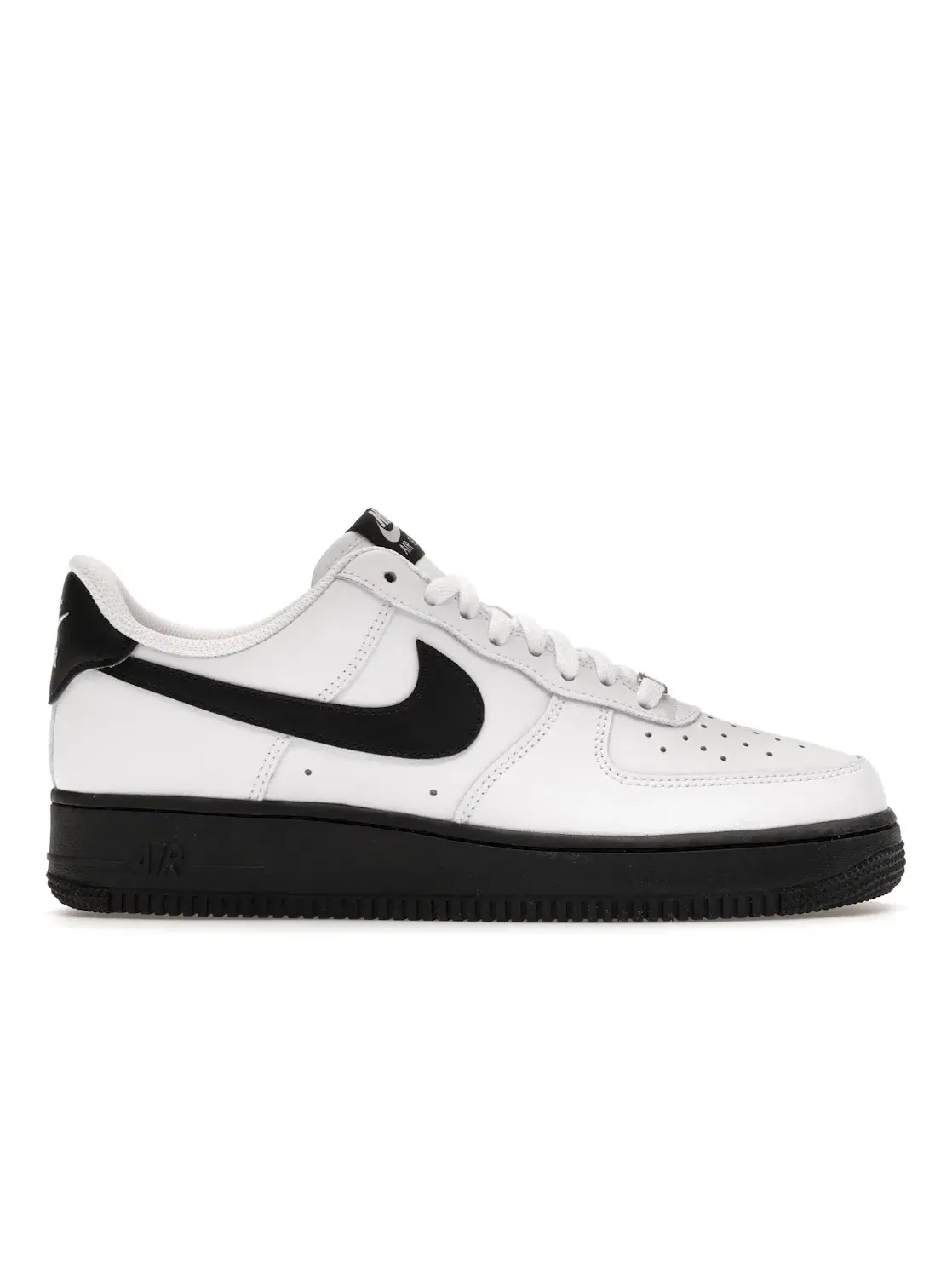 Мужские кроссовки Lifestyle Nike Air Force 1 Low '07 — изображение 1 из 4, белый/черный