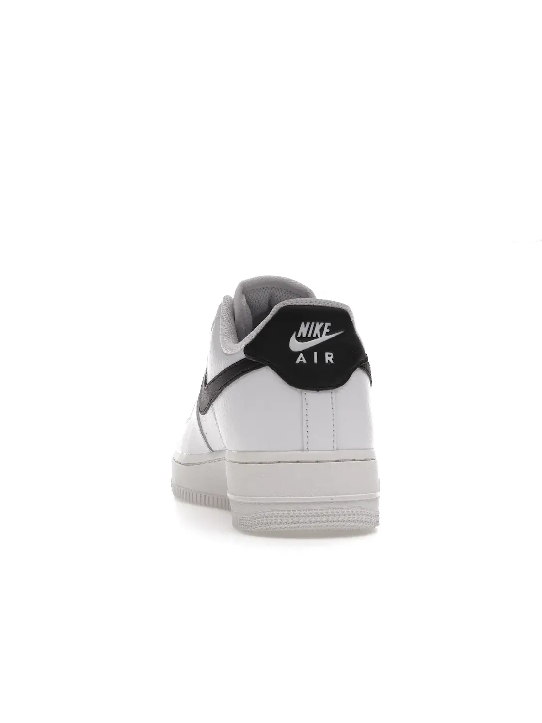 Женские кроссовки Nike Air Force 1 Low '07 — изображение 4 из 4, белый/черный