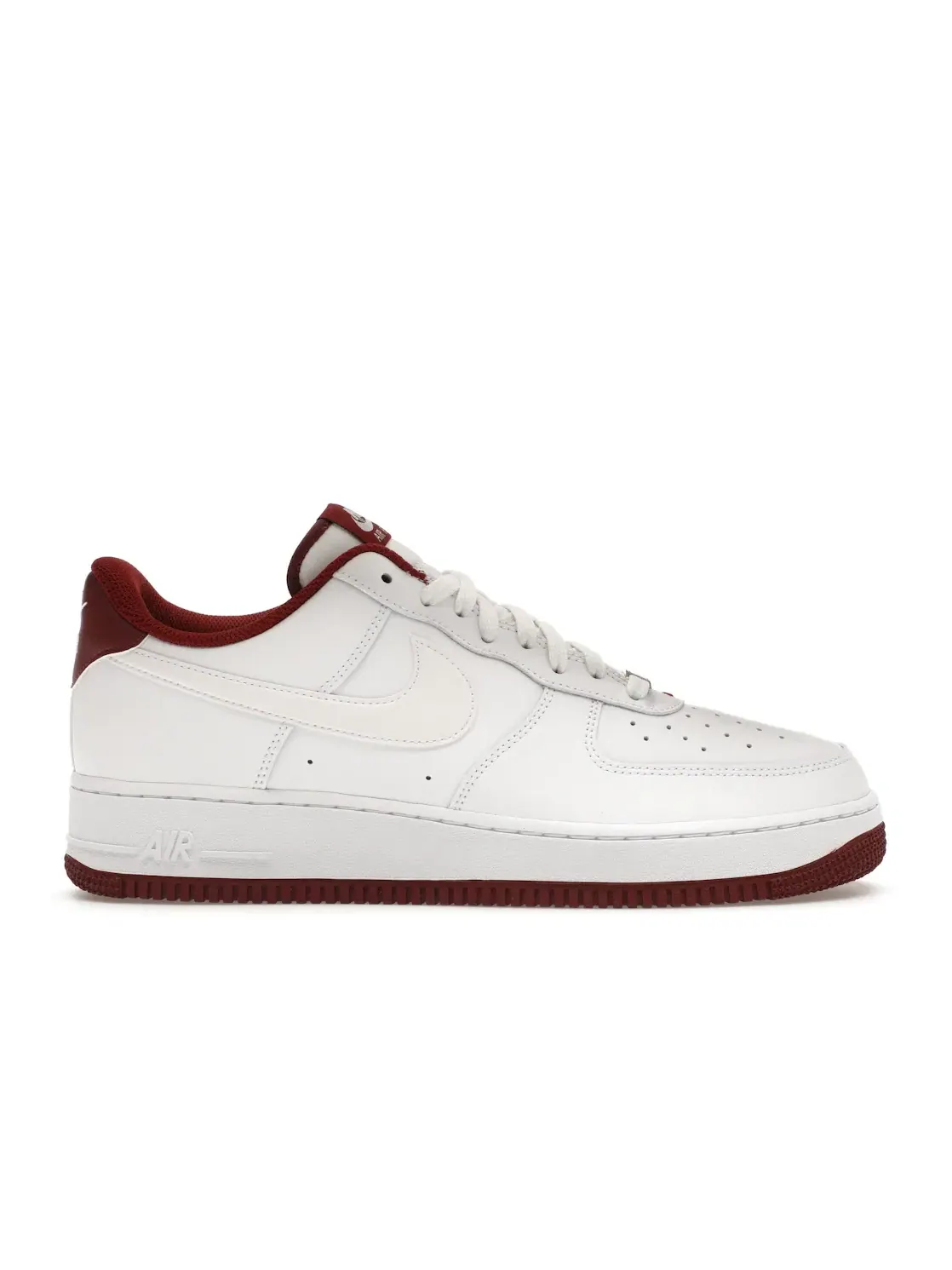 Мужские кроссовки Lifestyle Nike Air Force 1 Low '07 — изображение 1 из 4, белый/темный/белый
