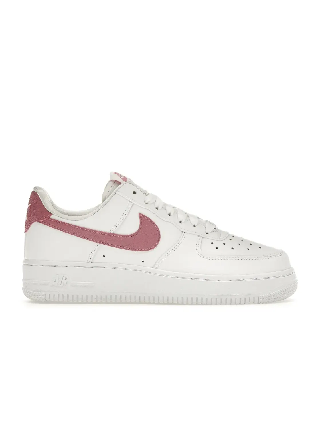 Женские кроссовки Lifestyle Nike Air Force 1 Low '07 — изображение 1 из 4, белый
