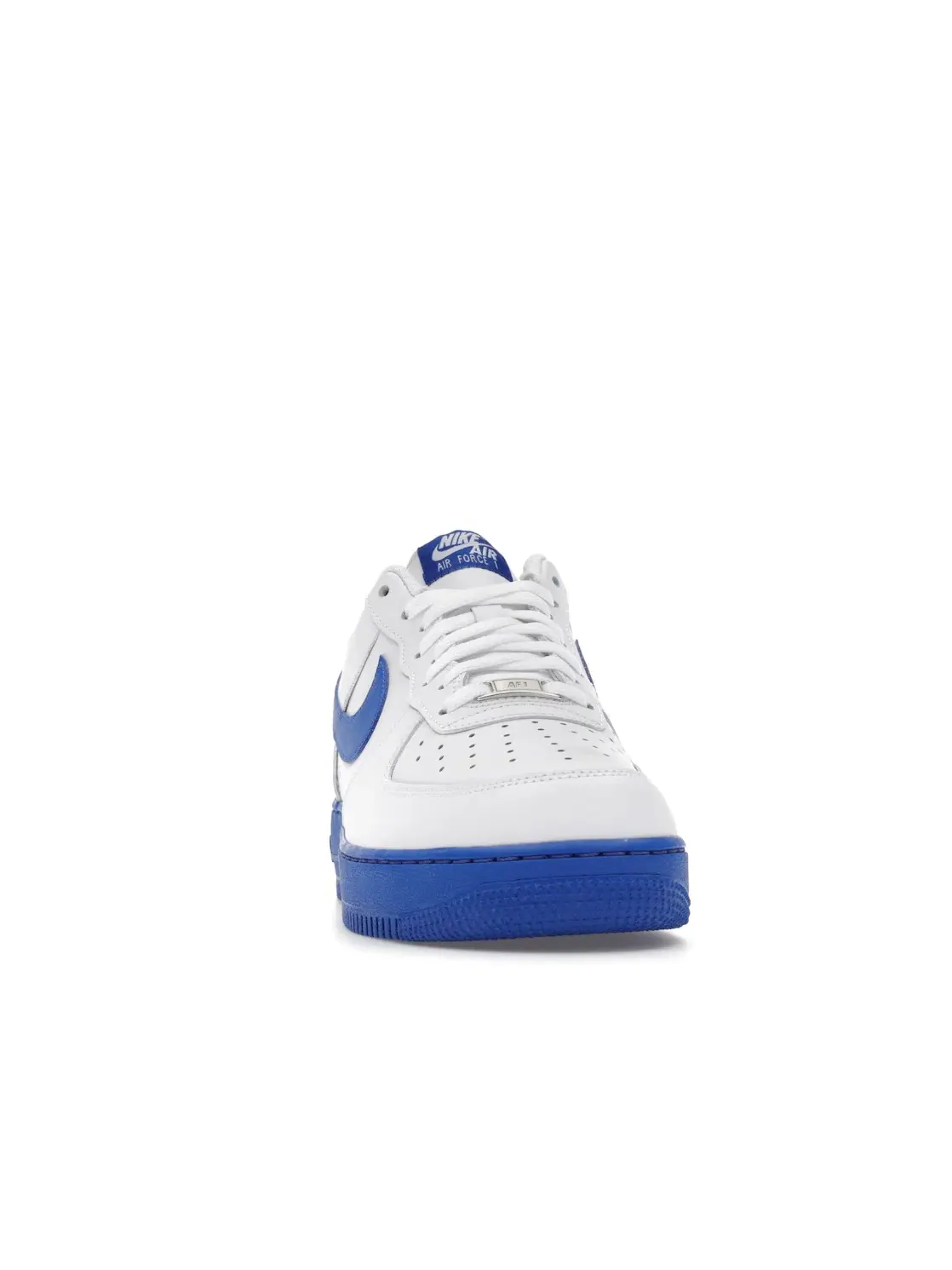 Мужские кроссовки Lifestyle Nike Air Force 1 Low '07 — изображение 2 из 4, белый