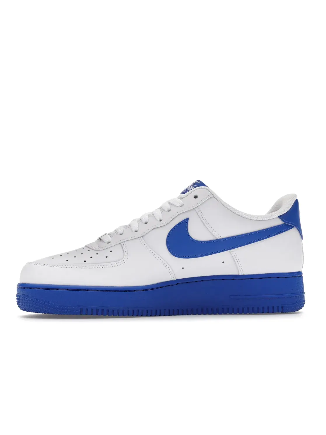 Мужские кроссовки Lifestyle Nike Air Force 1 Low '07 — изображение 3 из 4, белый