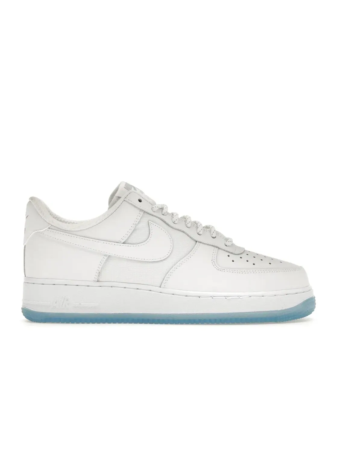 Мужские кроссовки с перфорацией Nike Air Force 1 Low '07 Nike — изображение 1 из 4
