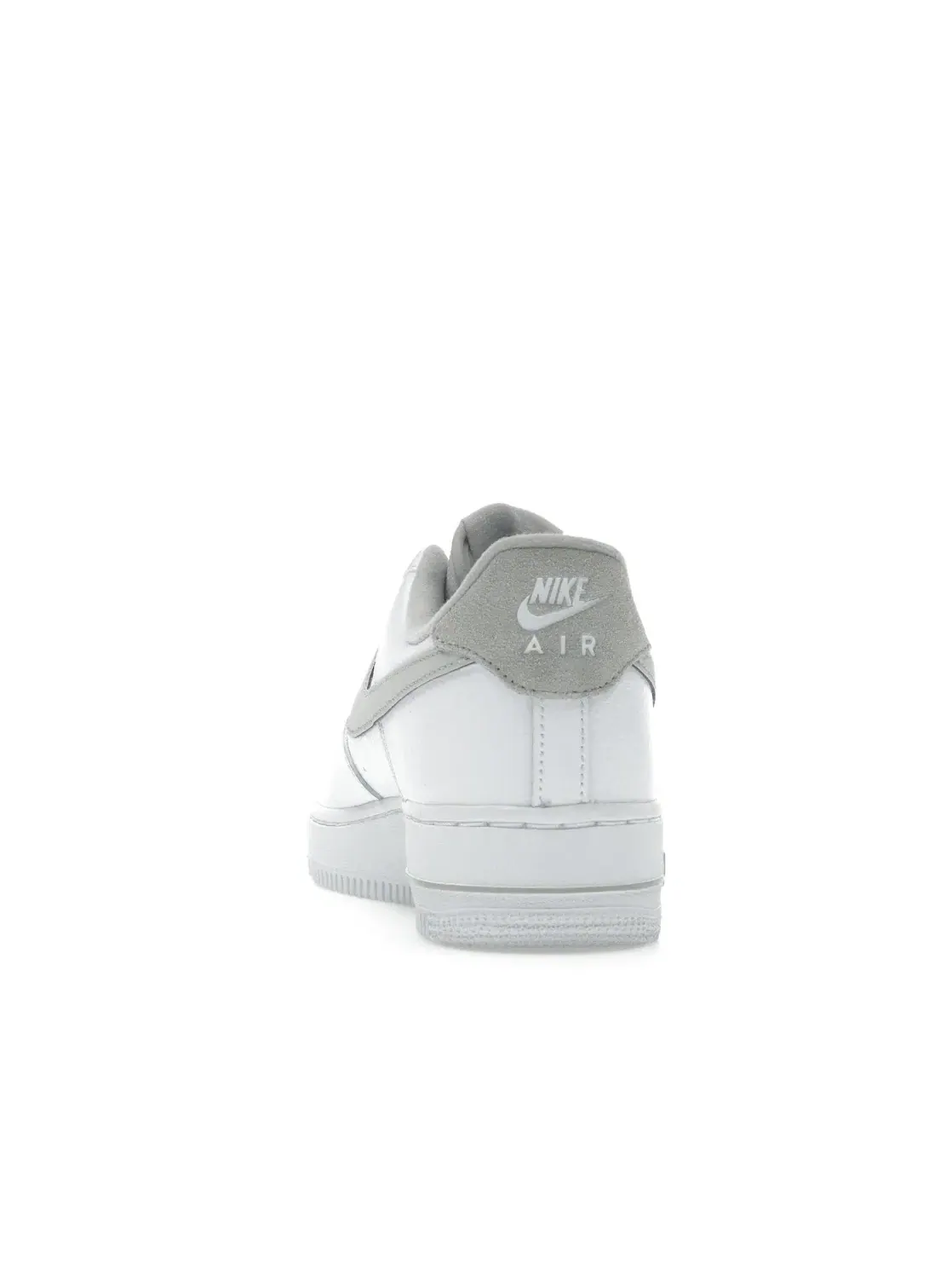Мужские кроссовки Lifestyle Nike Air Force 1 Low '07 — изображение 4 из 4