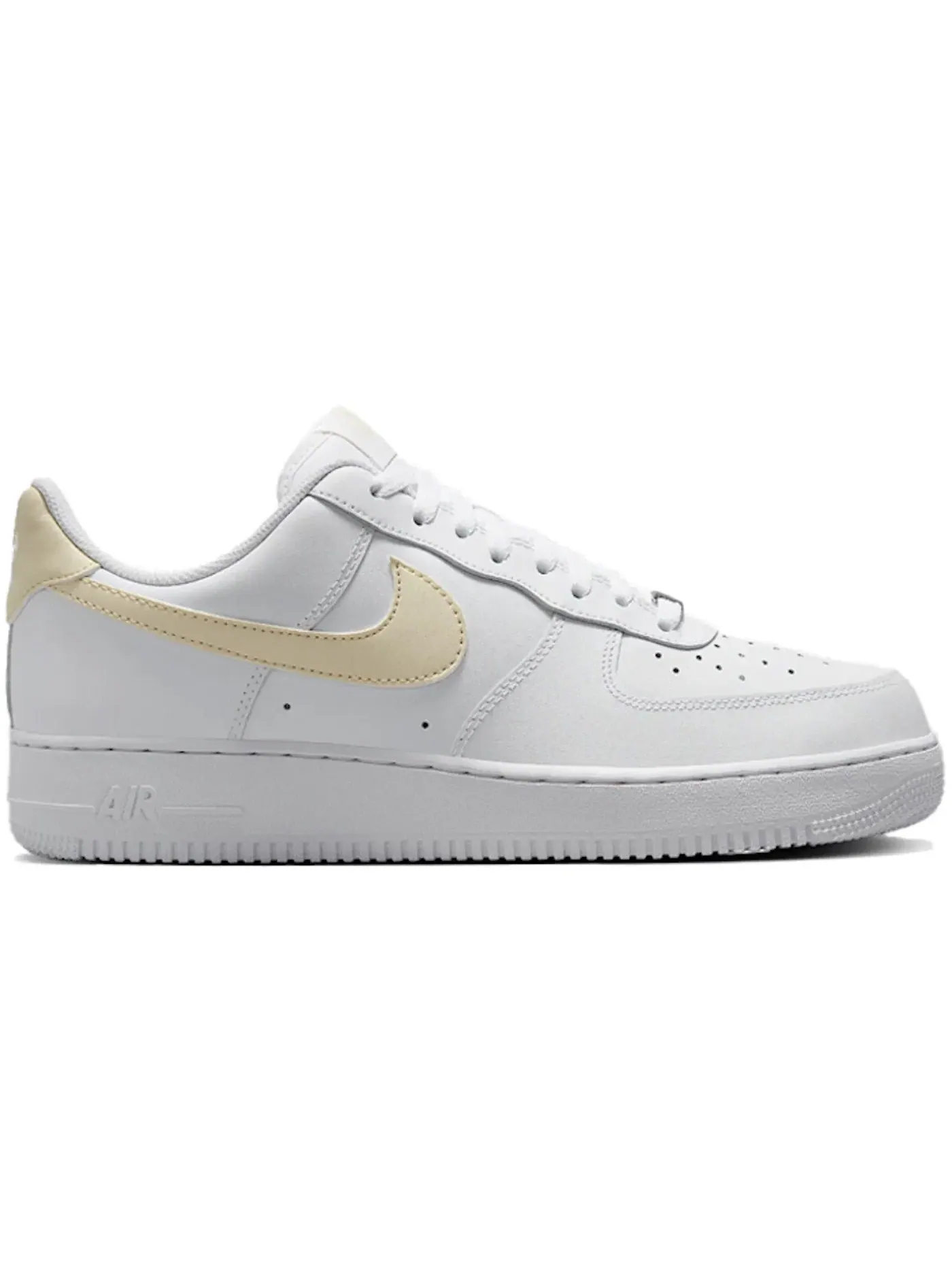 Мужские кроссовки Lifestyle Nike Air Force 1 Low '07 — изображение 1 из 1, белый/белый/светлый хаки