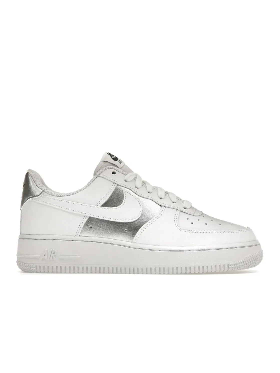 Женские кроссовки Lifestyle Nike Air Force 1 Low '07 — изображение 1 из 4