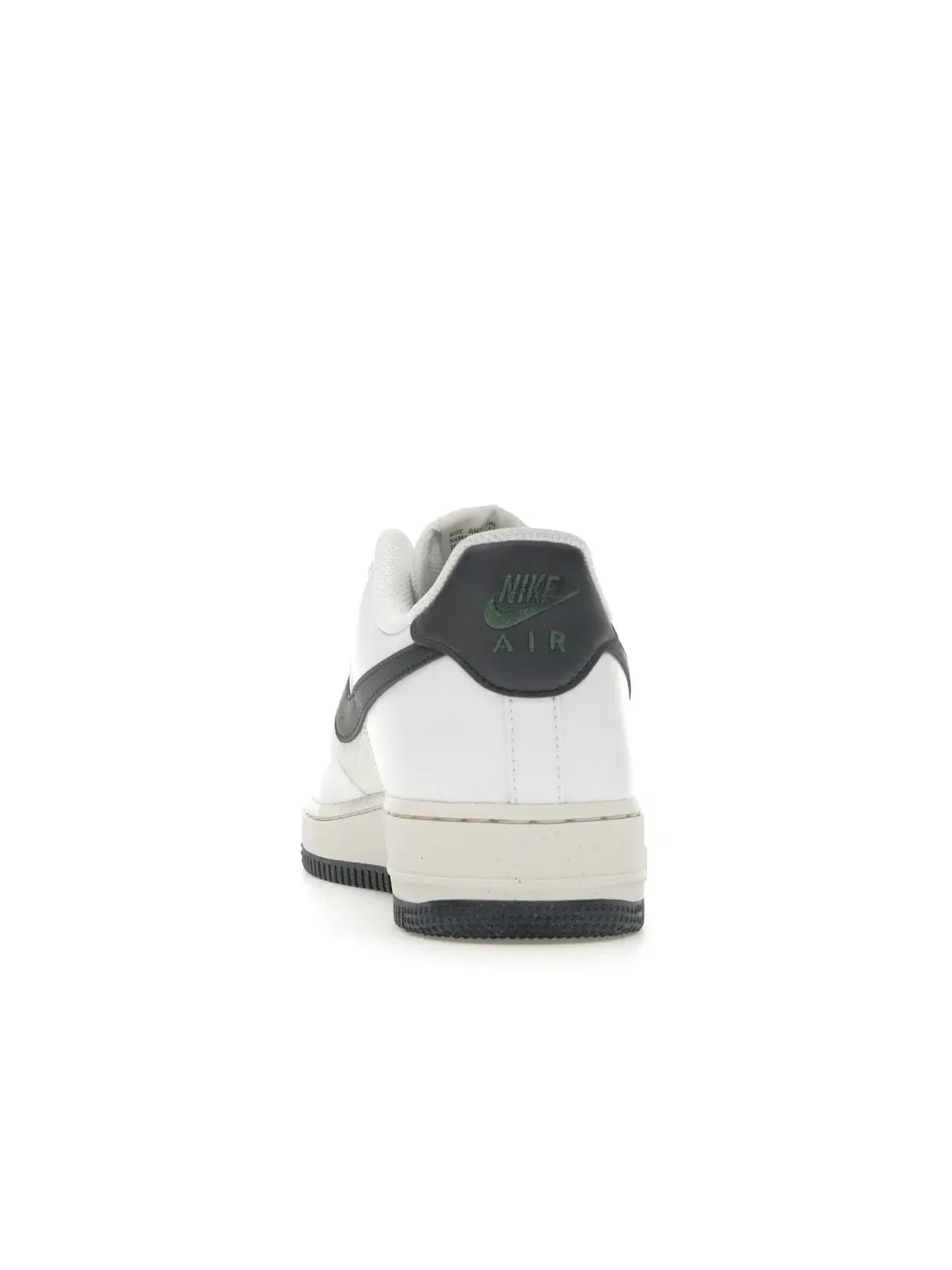 Мужские кроссовки Lifestyle Nike Air Force 1 Low '07 — изображение 4 из 4, белый