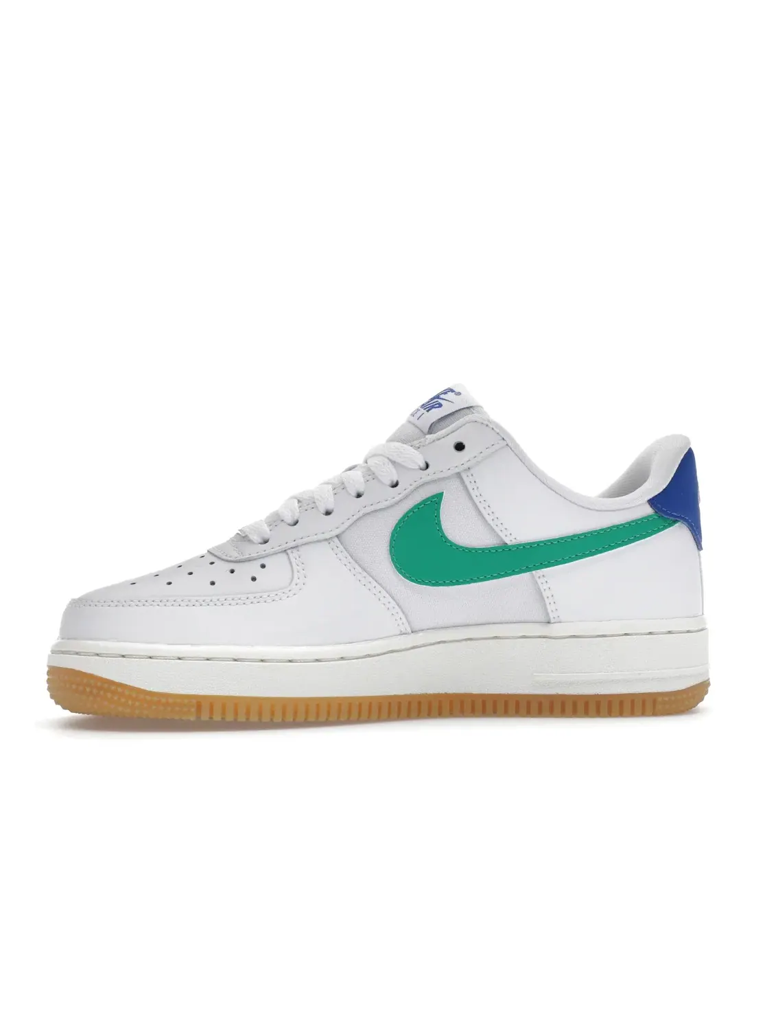 Женские кроссовки Lifestyle Nike Air Force 1 Low '07 — изображение 3 из 4, белый/зеленый