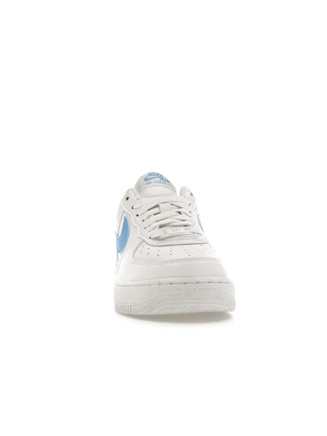 Женские кроссовки Lifestyle Nike Air Force 1 Low '07 — изображение 2 из 4, белый/белый//синий