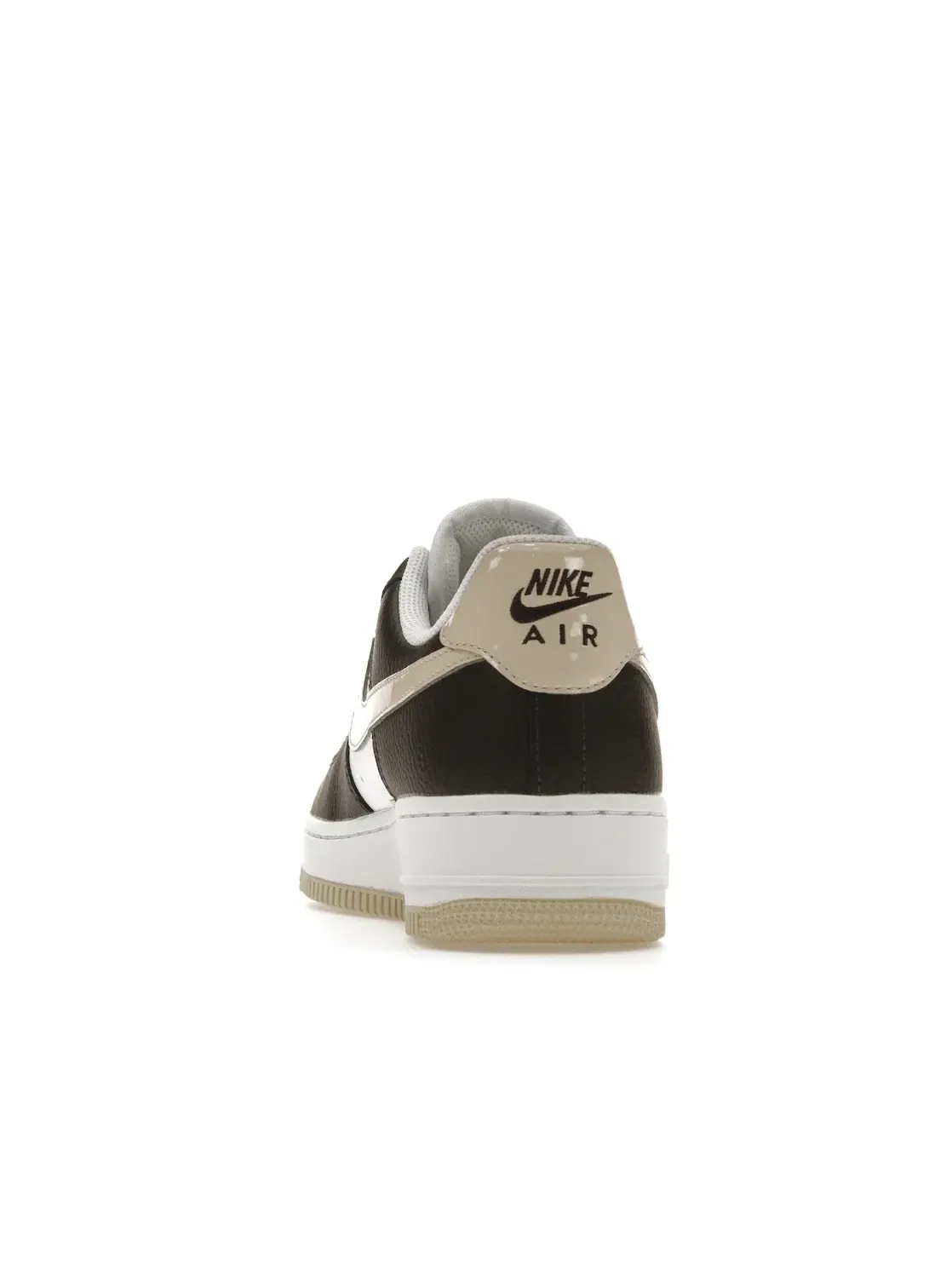 Женские кроссовки Nike Air Force 1 Low '07 — изображение 4 из 4, белый коричневый