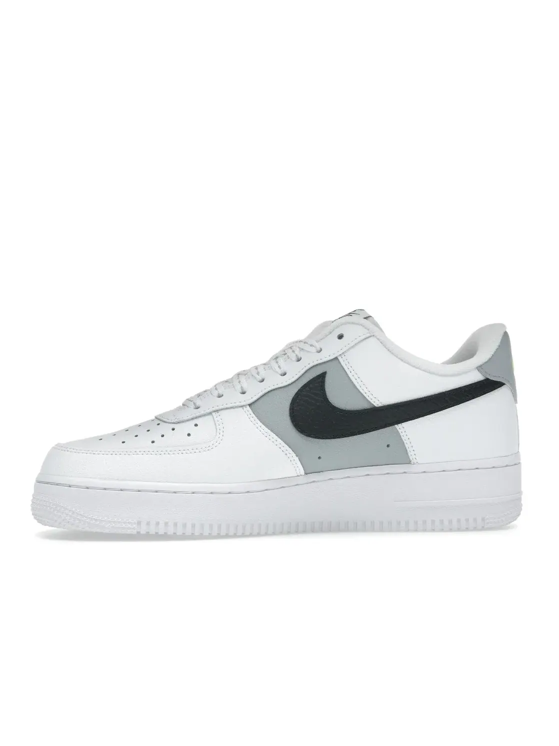 Мужские кроссовки Lifestyle Nike Air Force 1 Low '07 — изображение 2 из 3, белый/черный//серый