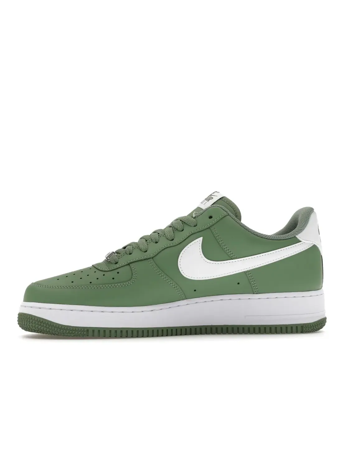Мужские кроссовки Lifestyle Nike Air Force 1 Low '07 — изображение 3 из 4, зеленый/белый