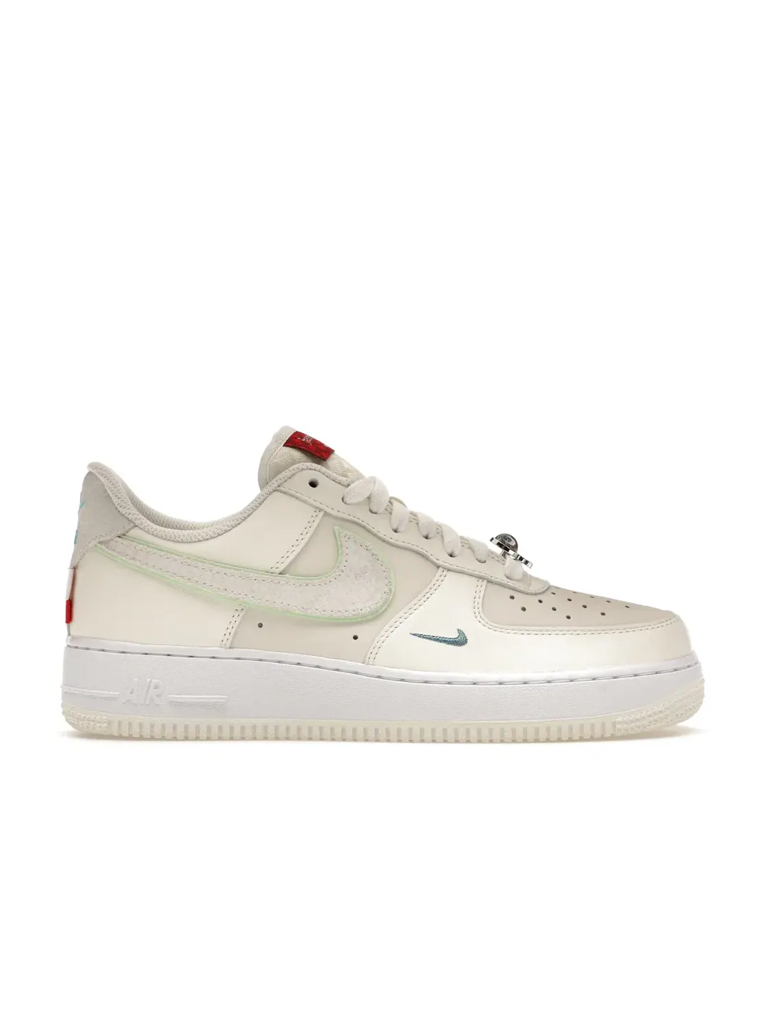 Мужские кроссовки Lifestyle с принтом Nike Air Force 1 Low '07 Nike — изображение 1 из 4, зеленый
