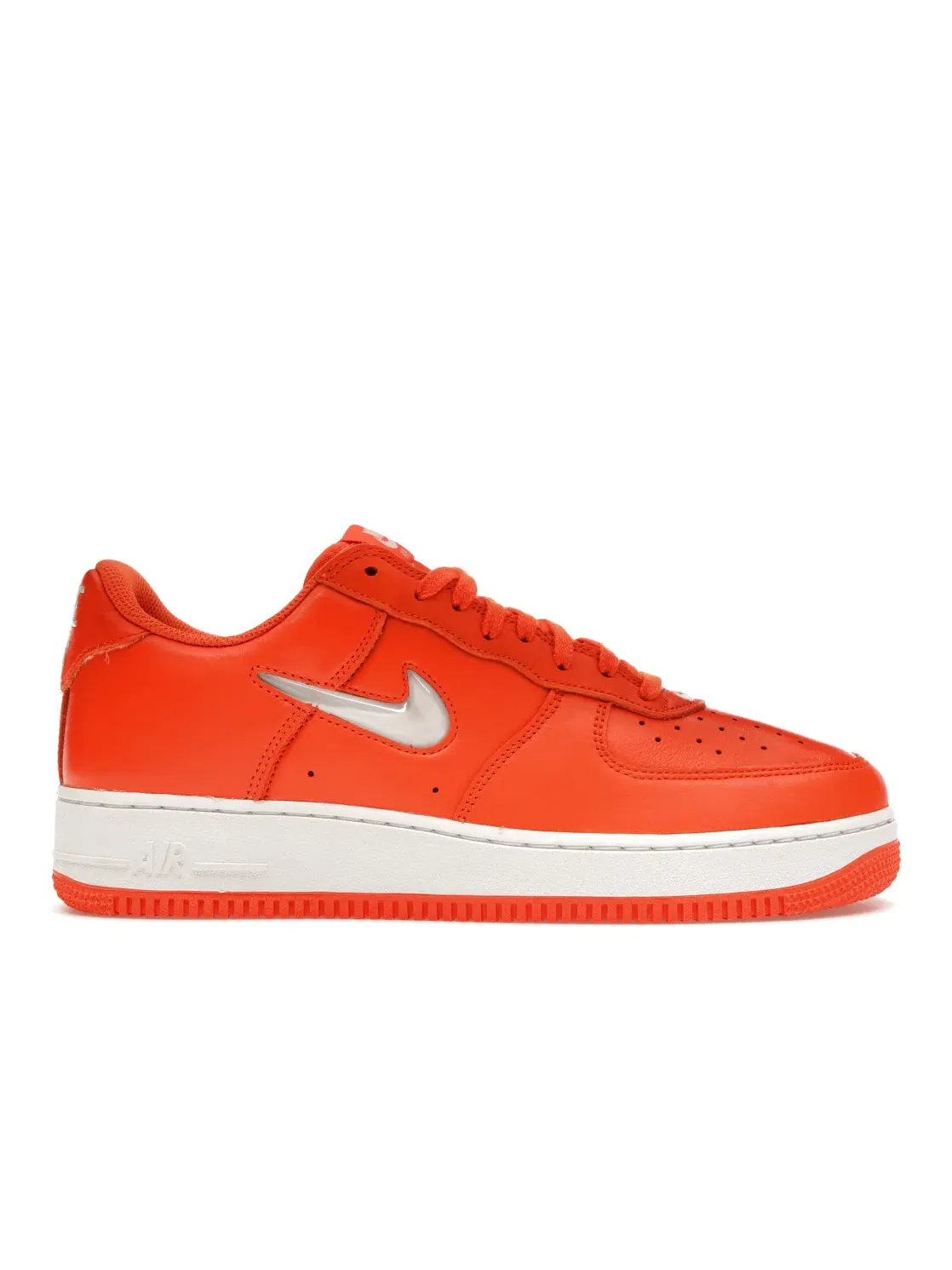 Мужские кроссовки ретро с цветовой гаммой Nike Air Force 1 Low '07 Retro Color of the Month Orange Jewel — изображение 1 из 4