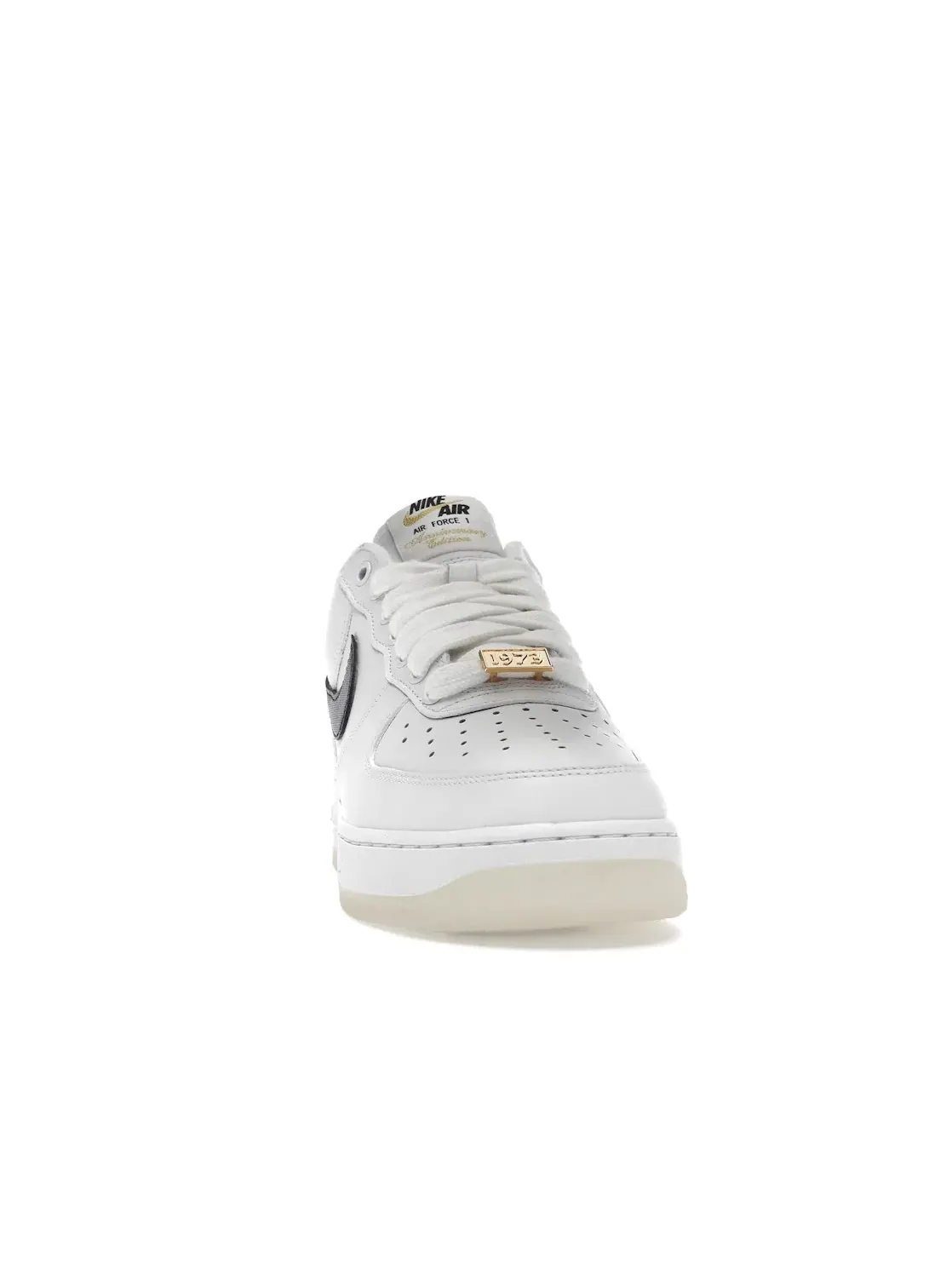 Мужские кроссовки lifestyle с кожаным верхом Nike Air Force 1 Low — изображение 2 из 4