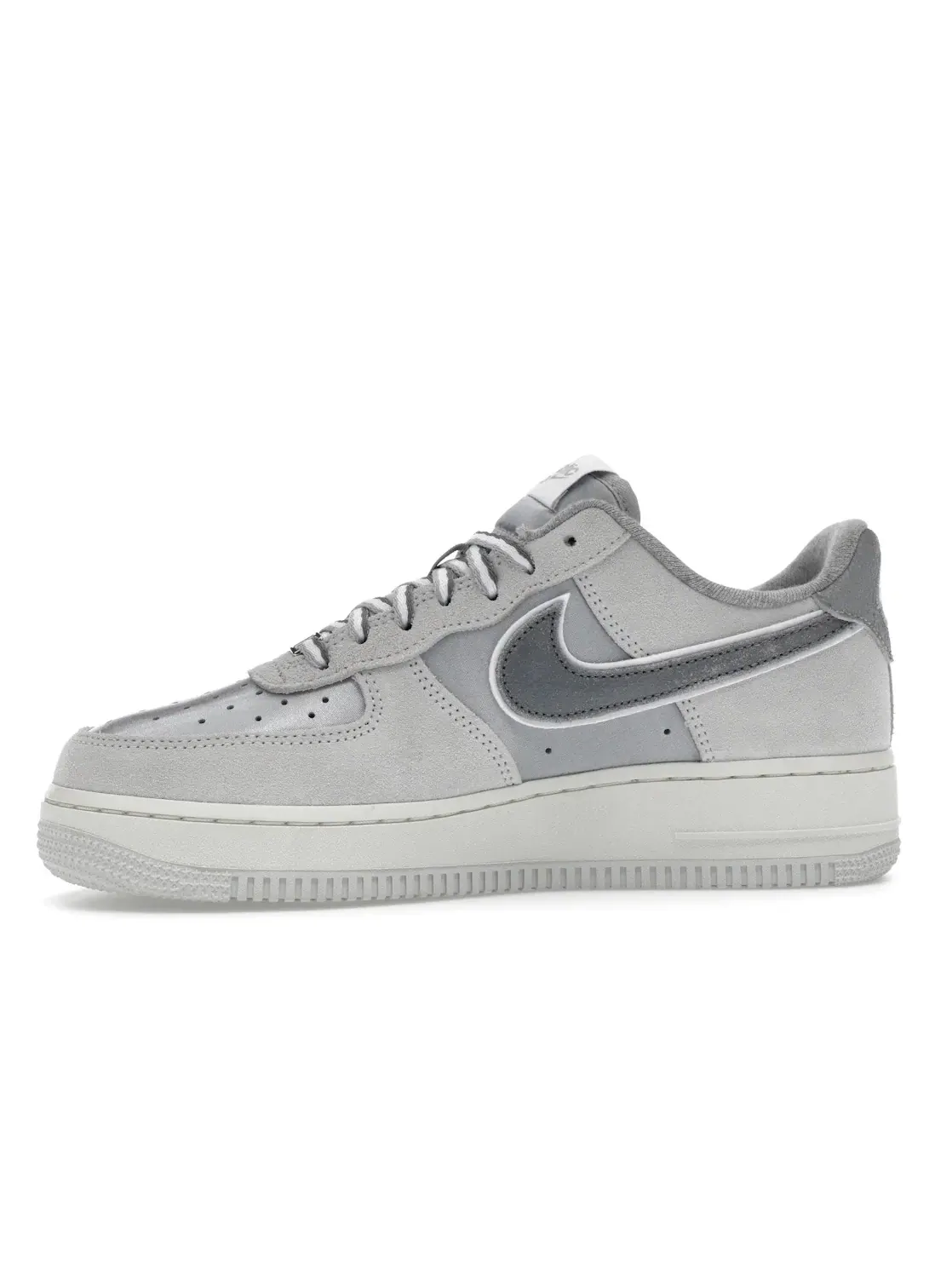 Женские кроссовки Lifestyle Nike Air Force 1 Low — изображение 3 из 4, серый/серебристый