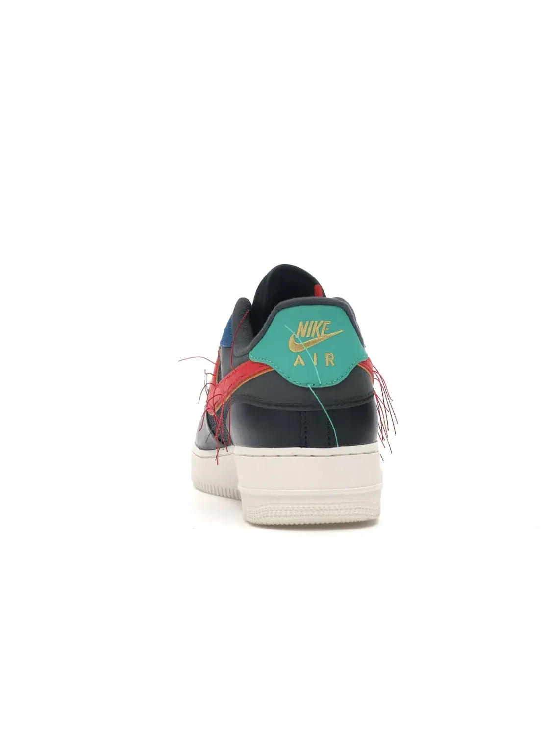 Мужские кроссовки Lifestyle Nike Air Force 1 Low BHM — изображение 4 из 4