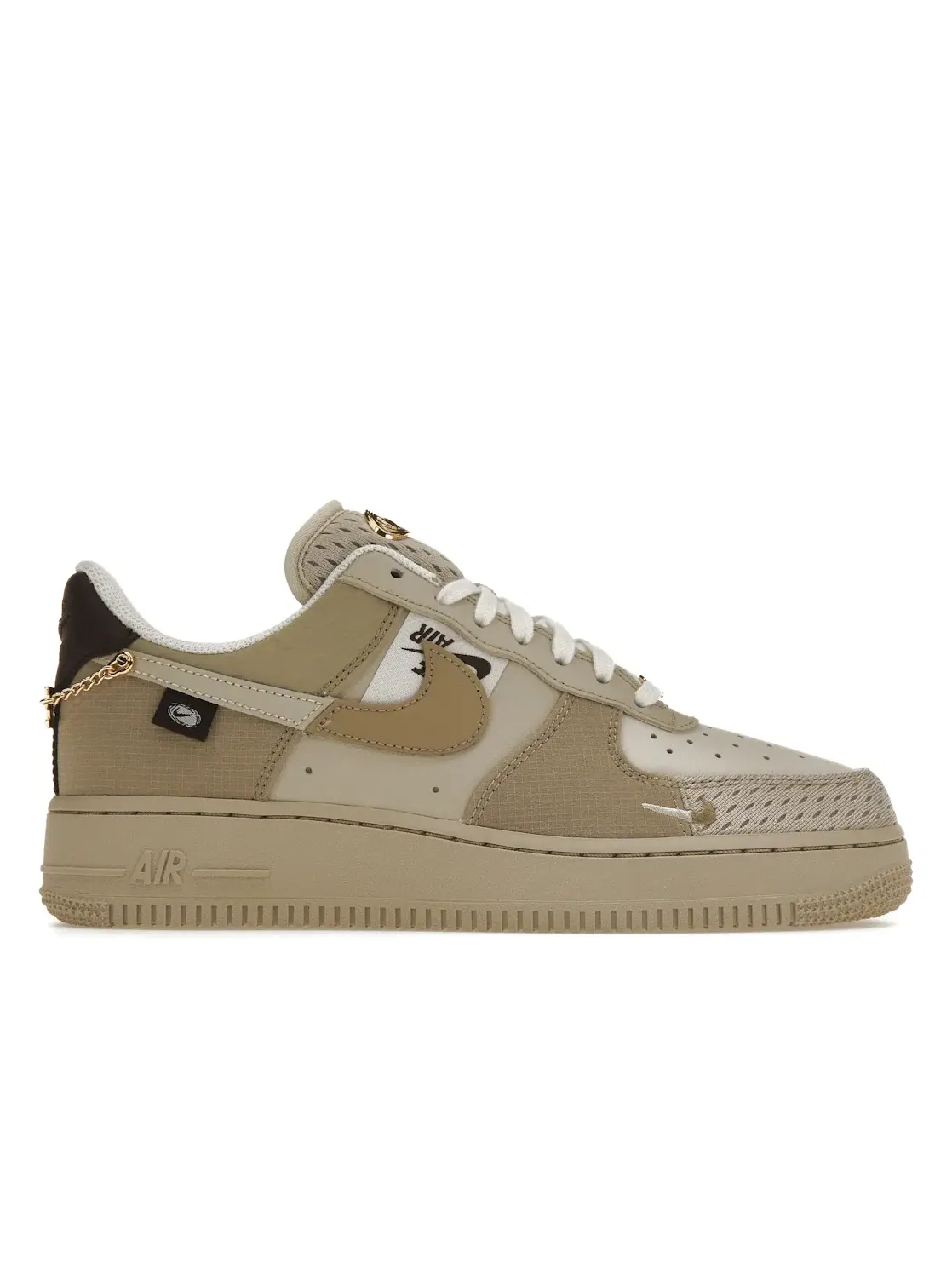Женские кроссовки Lifestyle с блестящими деталями Nike Air Force 1 Low — изображение 1 из 4