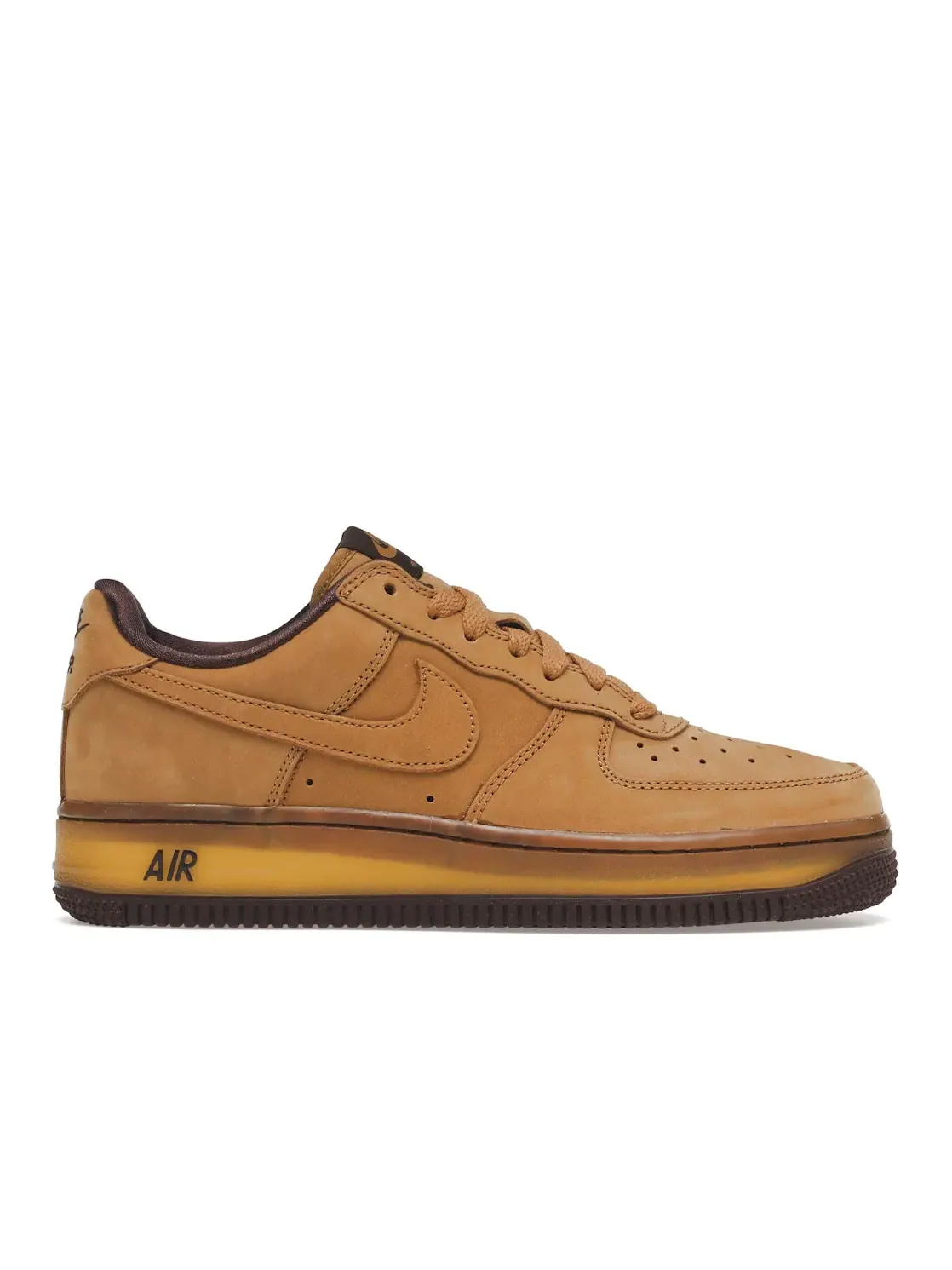 Мужские кроссовки с велюровым верхом Nike Air Force 1 Low, Wheat/Dark Mocha — изображение 1 из 4