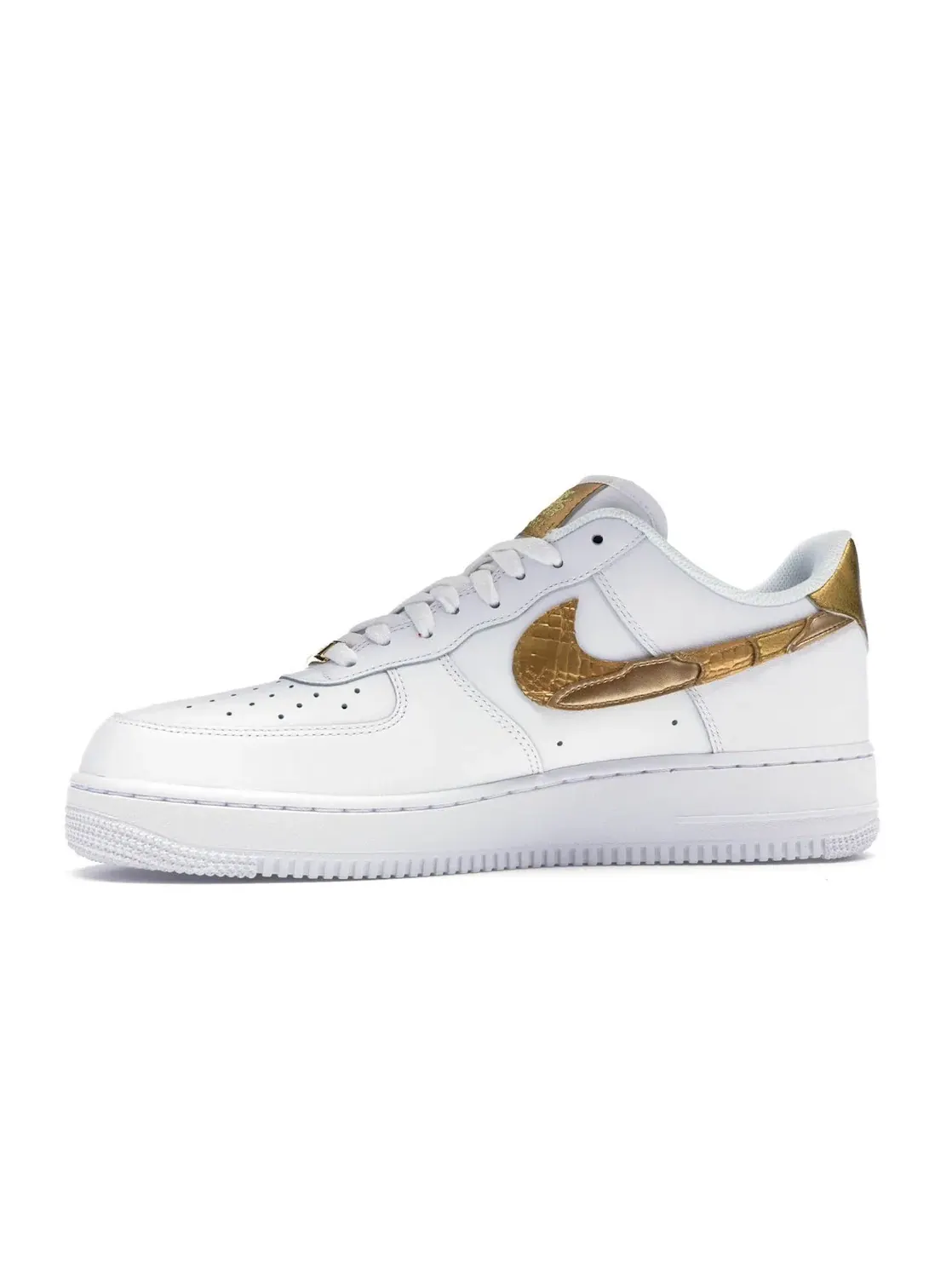 Мужские кроссовки с золотым патчем CR7 Nike Air Force 1 Low — изображение 3 из 4