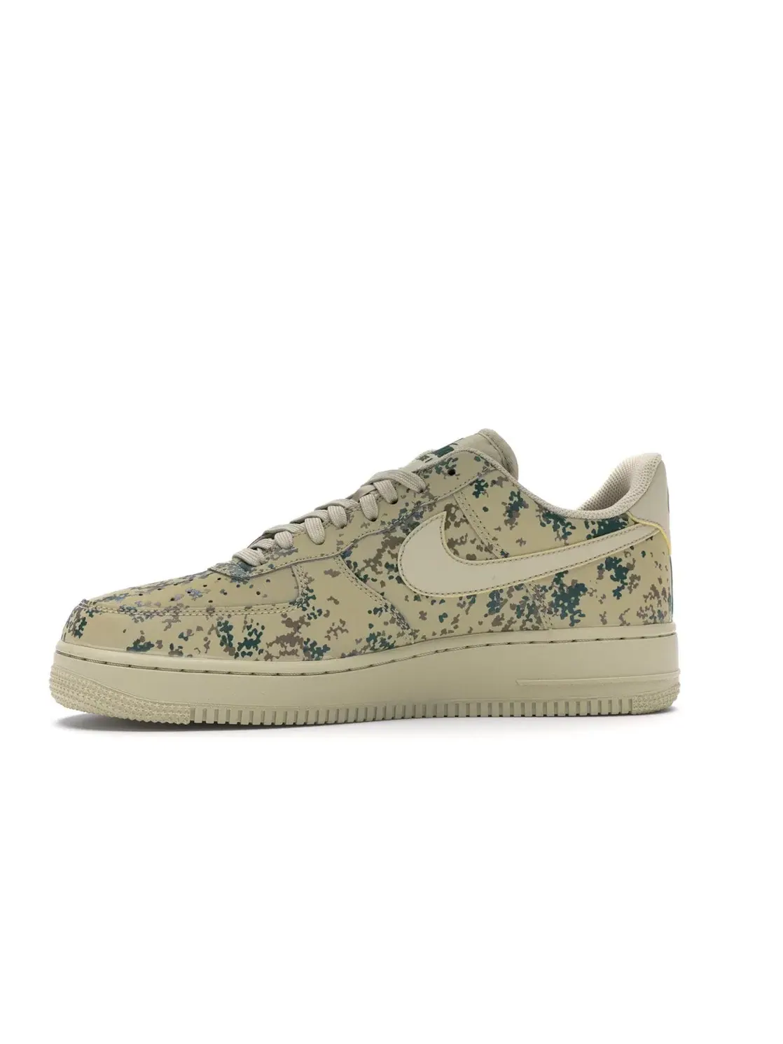 Мужские кроссовки Lifestyle с принтом Nike Air Force 1 Low — изображение 3 из 4, золотистый