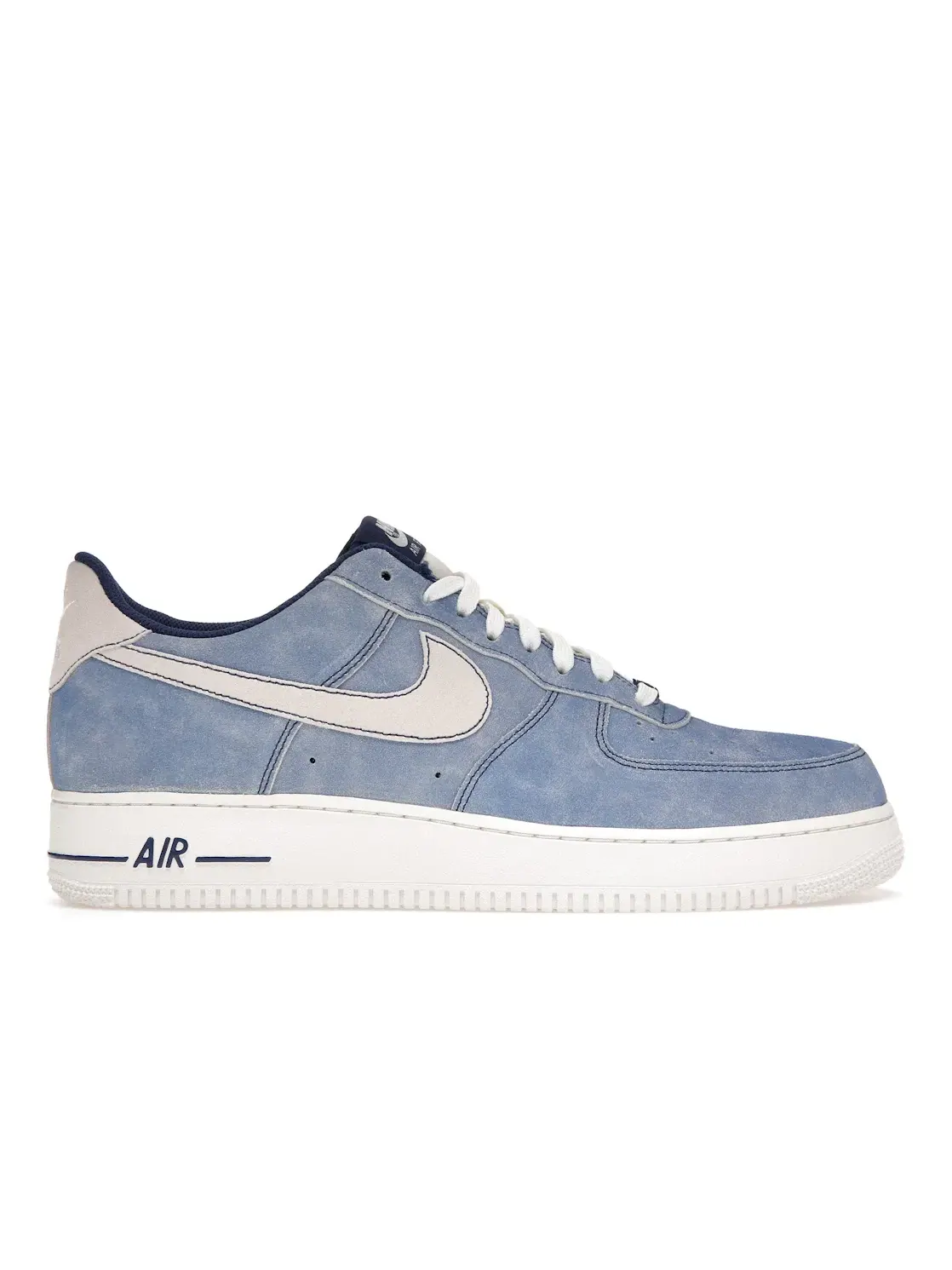Мужские кроссовки Lifestyle с замшевым верхом Nike Air Force 1 Low — изображение 1 из 4, синий