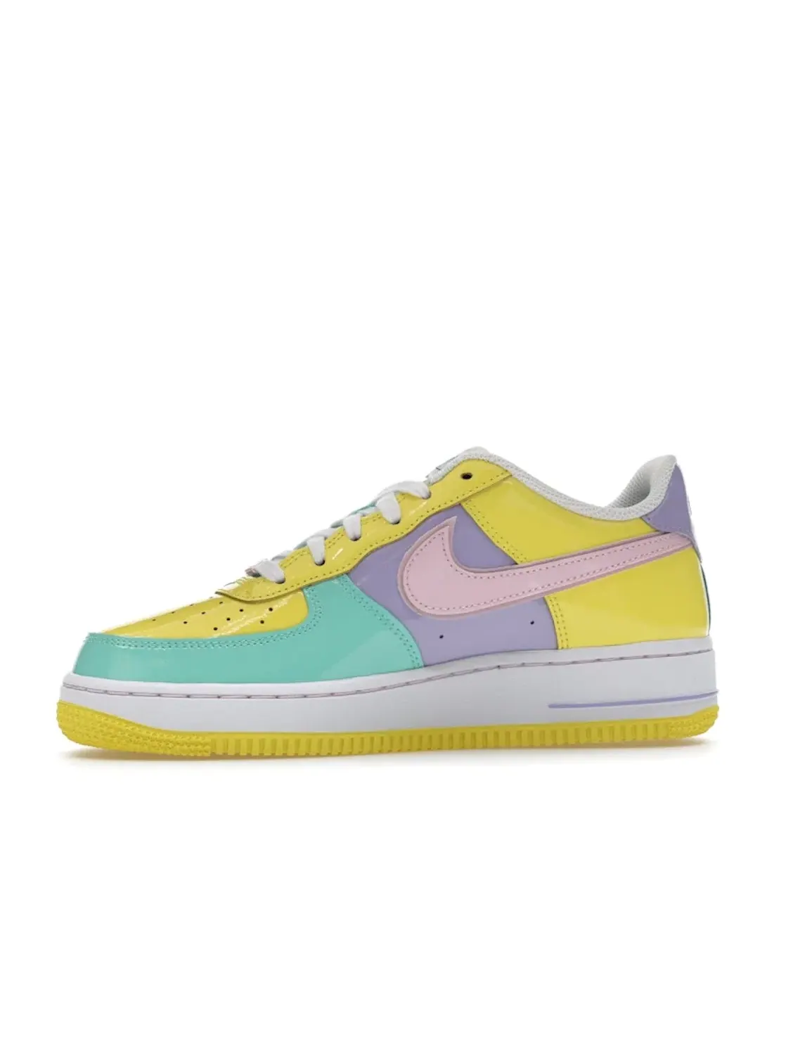 Детские кроссовки Lifestyle Nike Air Force 1 Low — изображение 3 из 4, желтый розовый белый