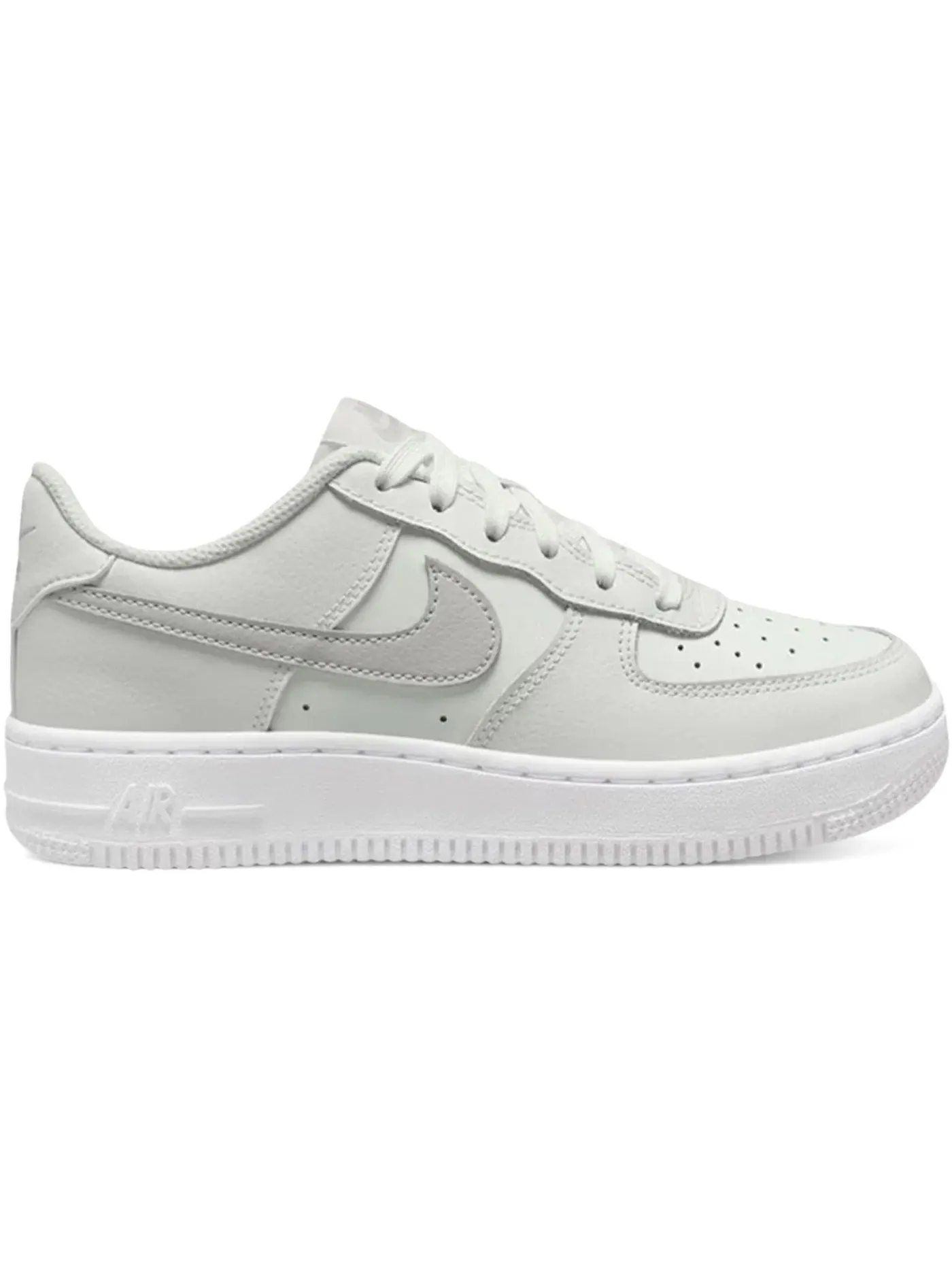 Детские кроссовки для мальчиков и девочек с перфорацией Nike Air Force 1 Low Essential+ Nike — изображение 1 из 1