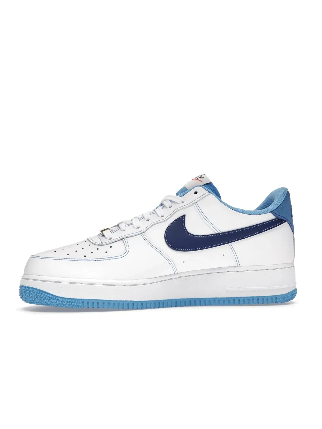 Мужские кроссовки Lifestyle с кожаным верхом Nike Air Force 1 Low — изображение 3 из 4, белый/-синий