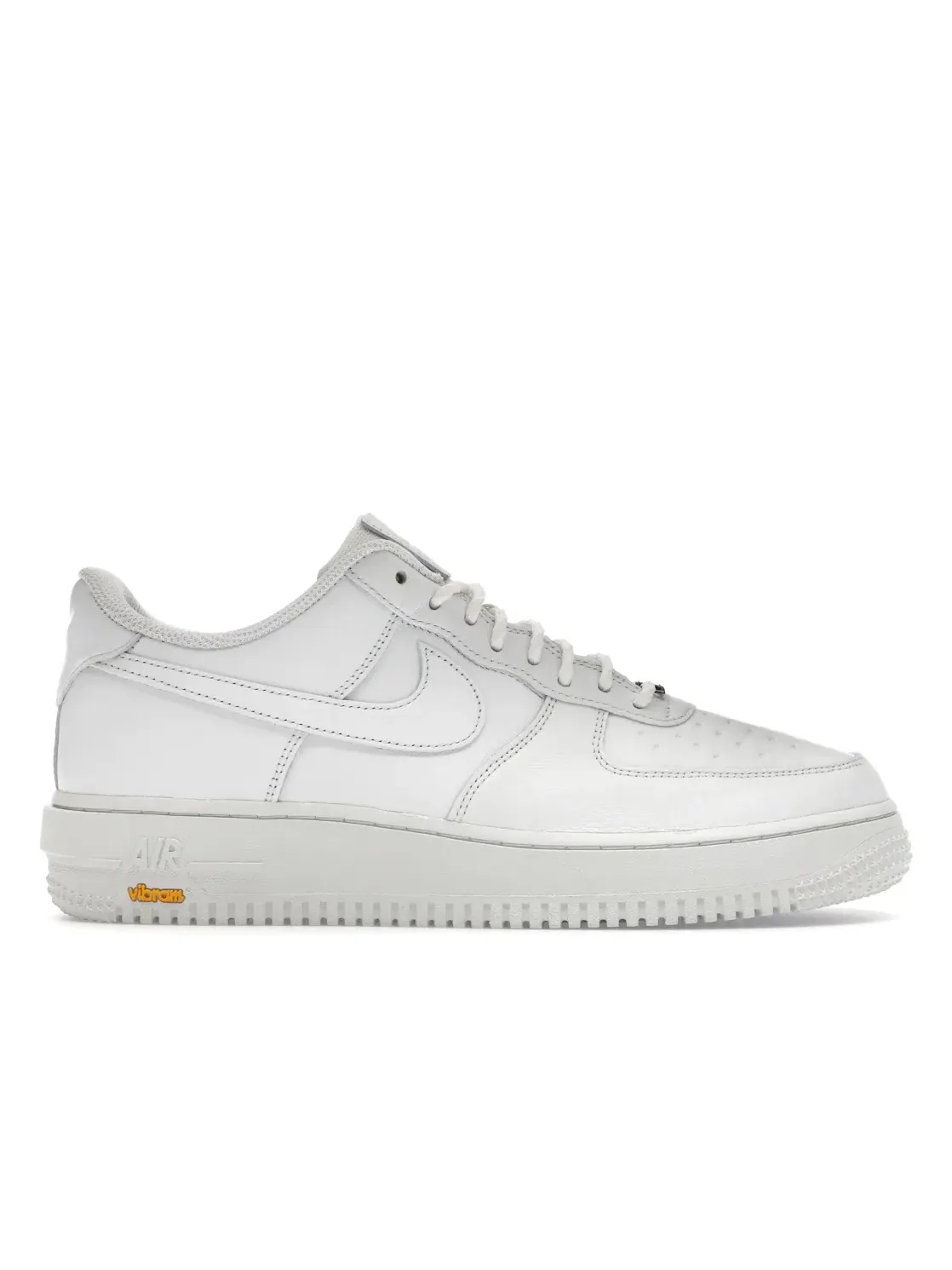 Мужские кроссовки Lifestyle с Gore-Tex Nike Air Force 1 Low Gore-Tex Vibram — изображение 1 из 4