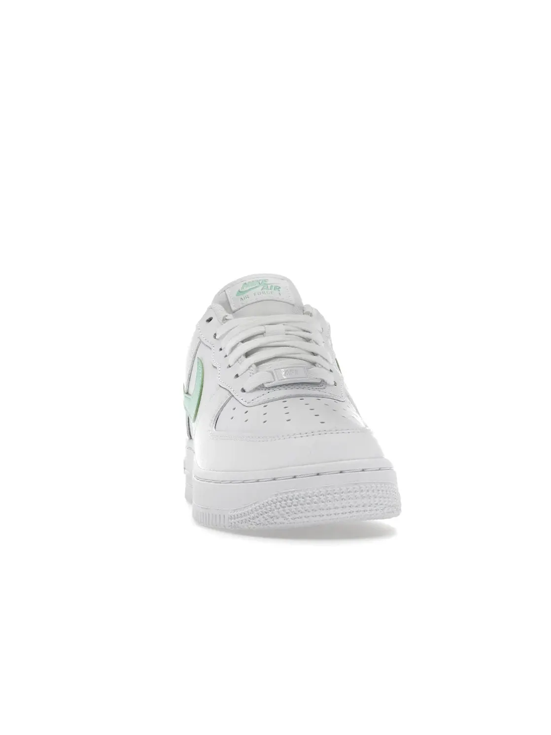 Женские кроссовки с платформой Nike Air Force 1 Low — изображение 2 из 4
