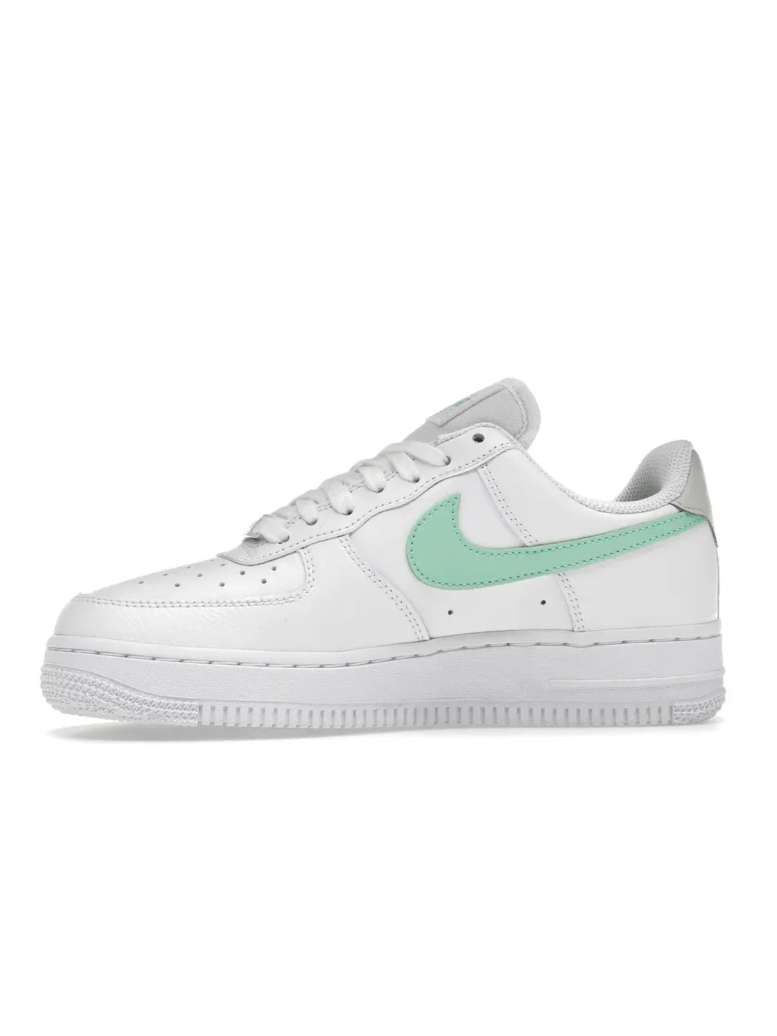 Женские кроссовки с платформой Nike Air Force 1 Low — изображение 3 из 4