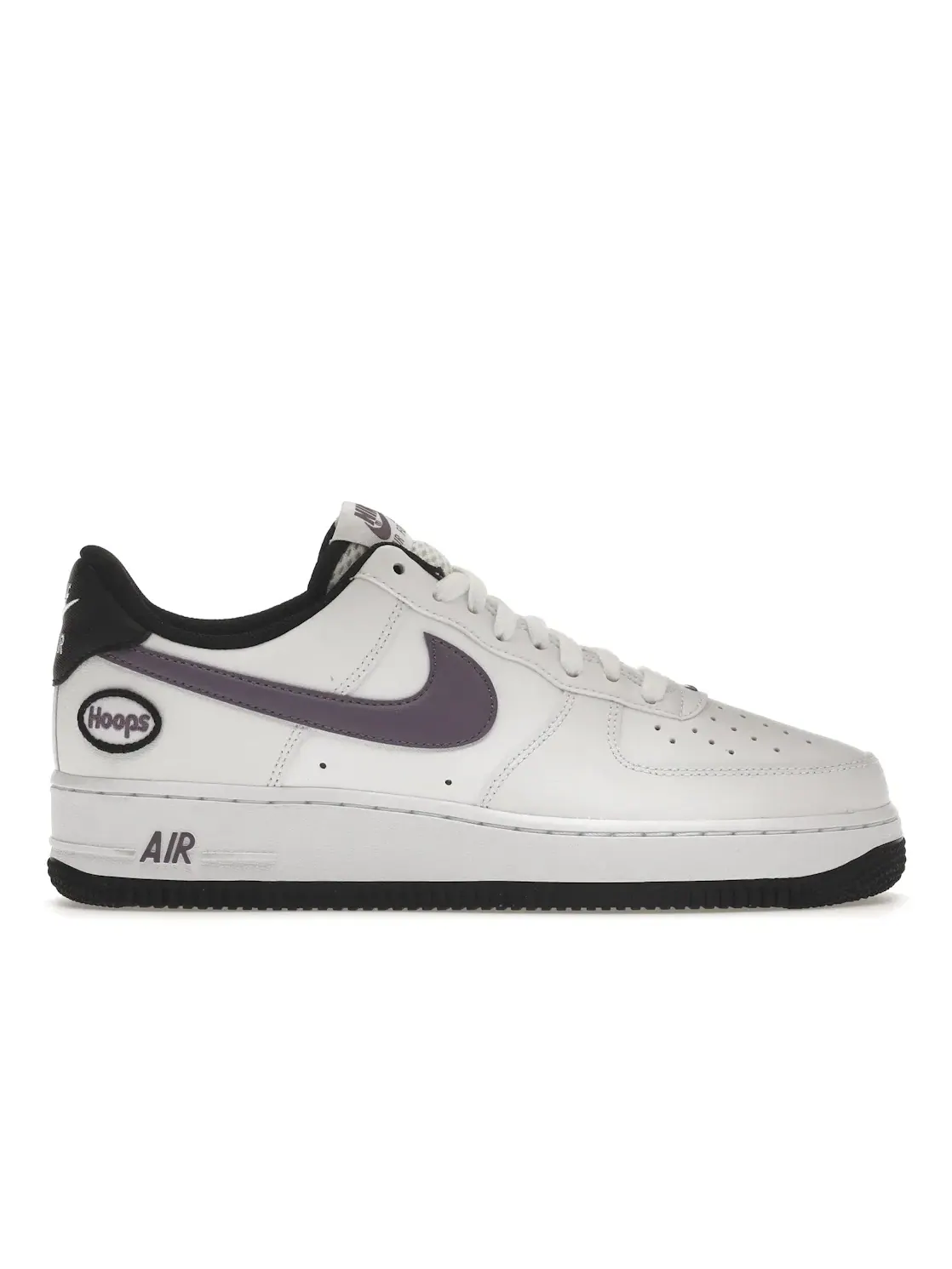 Мужские кроссовки Lifestyle с замшевыми вставками Nike Air Force 1 Low — изображение 1 из 4