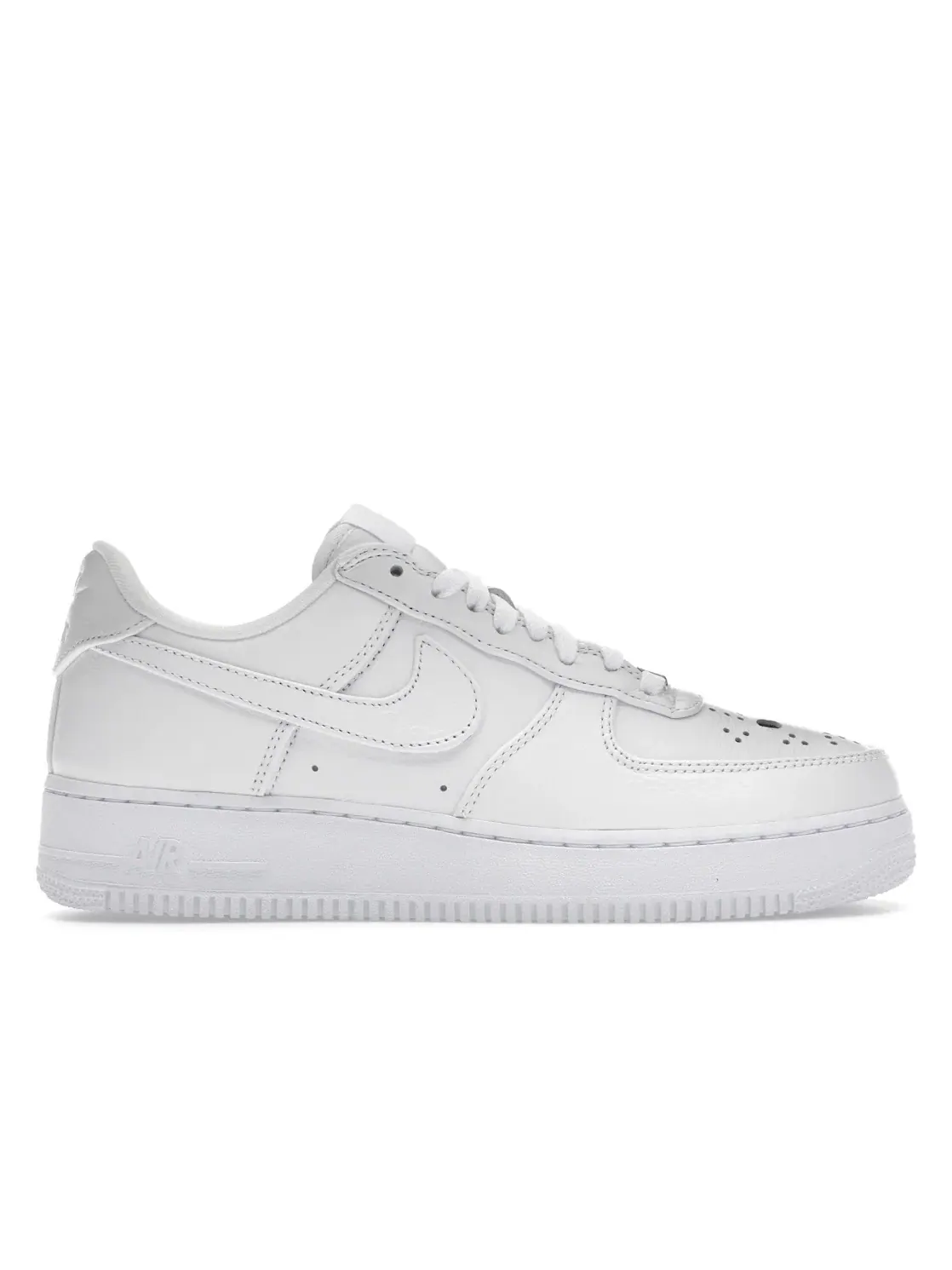 Мужские кроссовки Lifestyle с перфорацией в виде маски Nike Air Force 1 Low — изображение 1 из 4, белый/белый