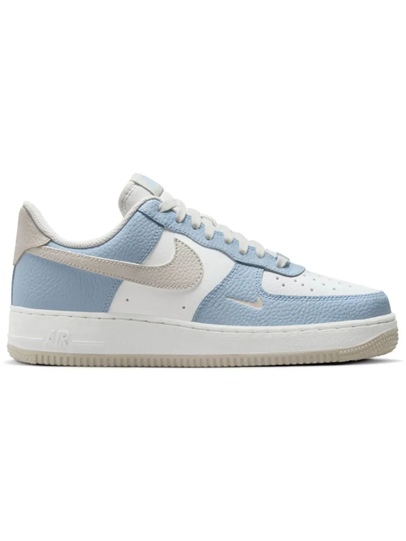 Женские кроссовки Lifestyle Nike Air Force 1 Low — изображение 1 из 1