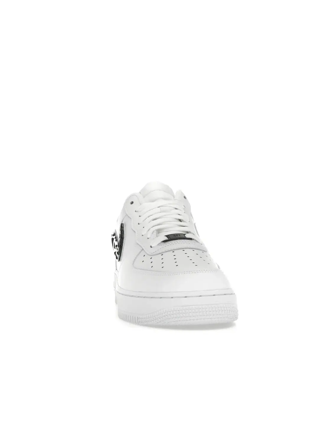 Женские кроссовки Lifestyle Nike Air Force 1 Low — изображение 2 из 4, белый/черный