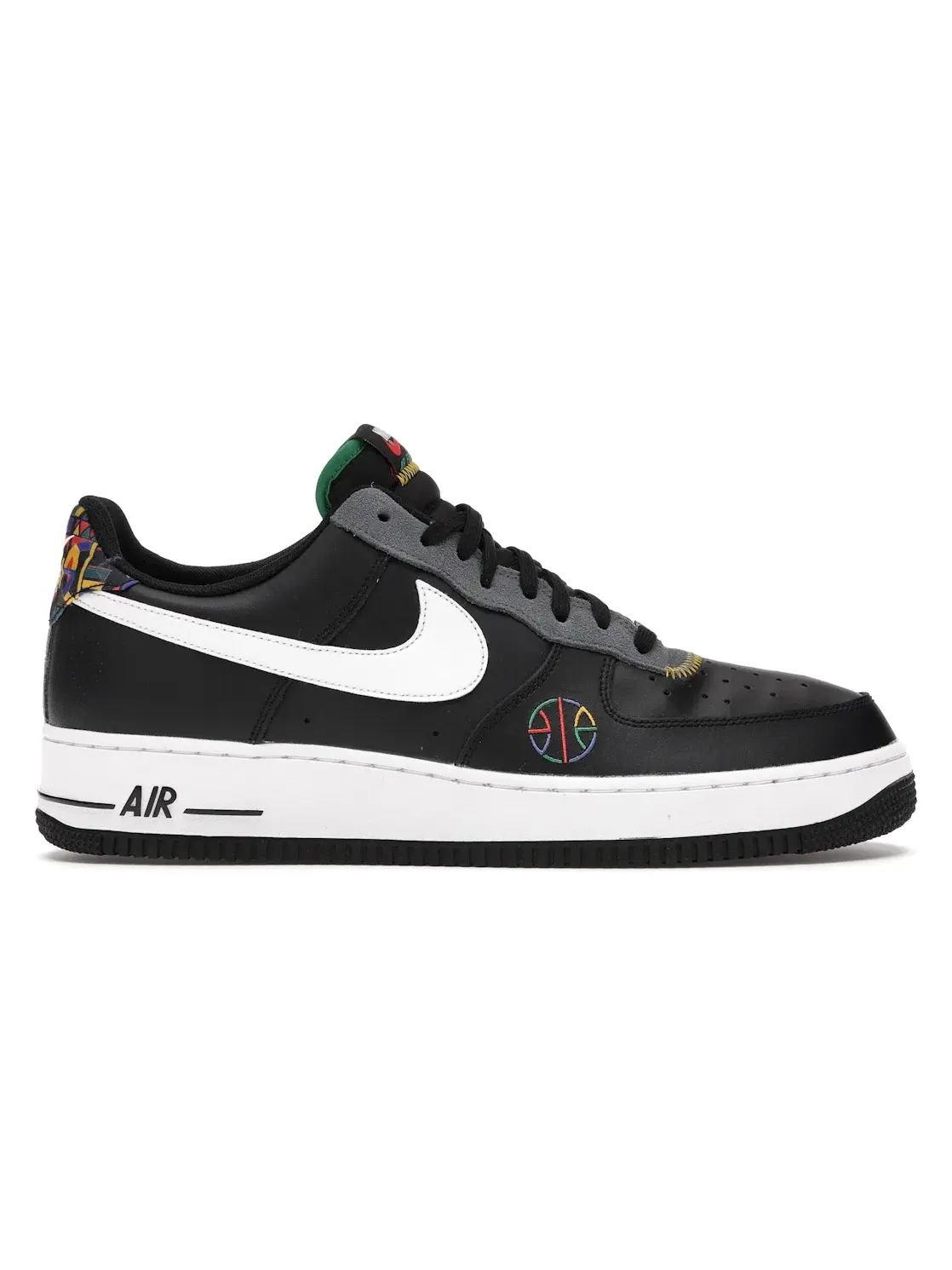 Мужские кроссовки Lifestyle Nike Air Force 1 Low — изображение 1 из 4