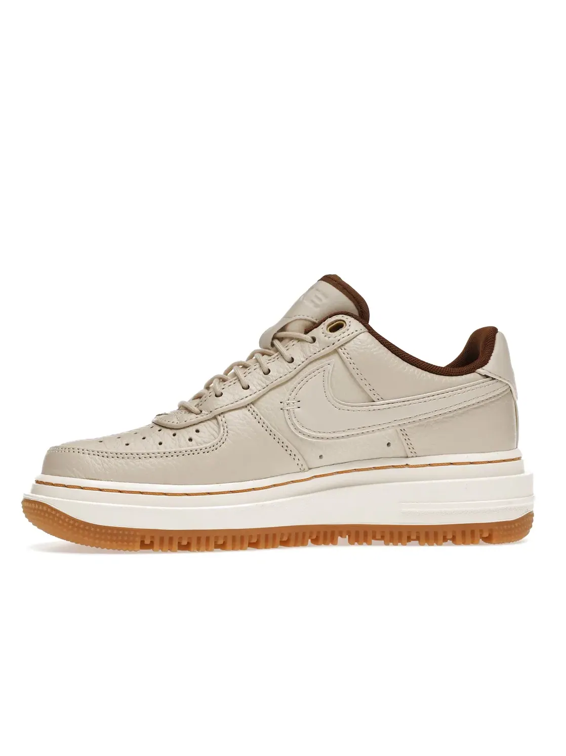 Мужские кроссовки Lifestyle с кожаным верхом Nike Air Force 1 Low Luxe — изображение 3 из 4