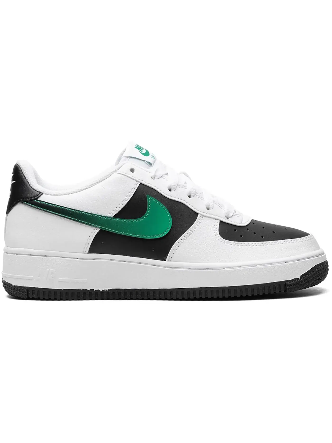 Детские кроссовки повседневные Nike Air Force 1 Low LV8 2 Nike — изображение 1 из 1, белый черный зеленый