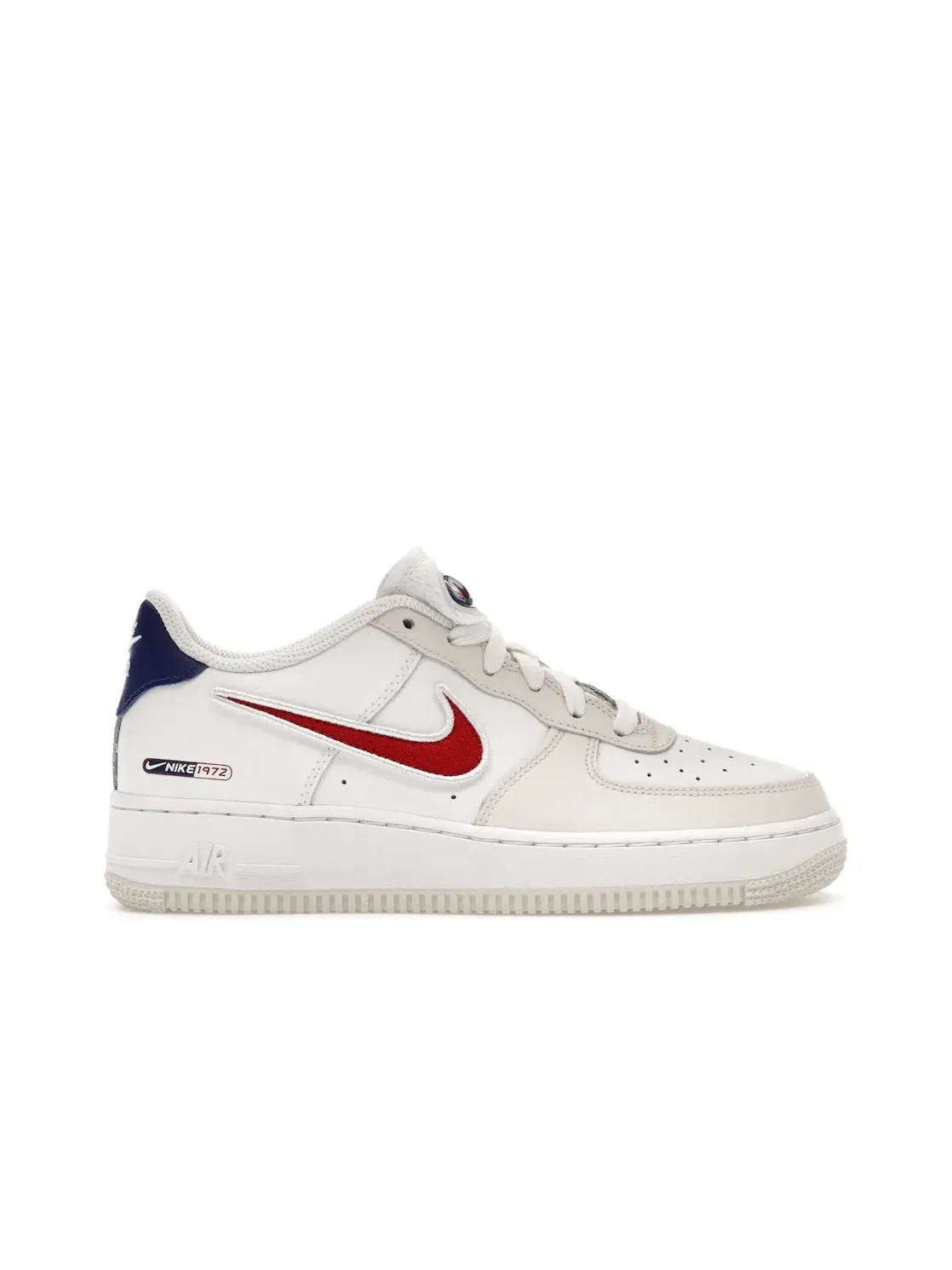 Детские кроссовки Lifestyle Nike Air Force 1 Low LV8 — изображение 1 из 4