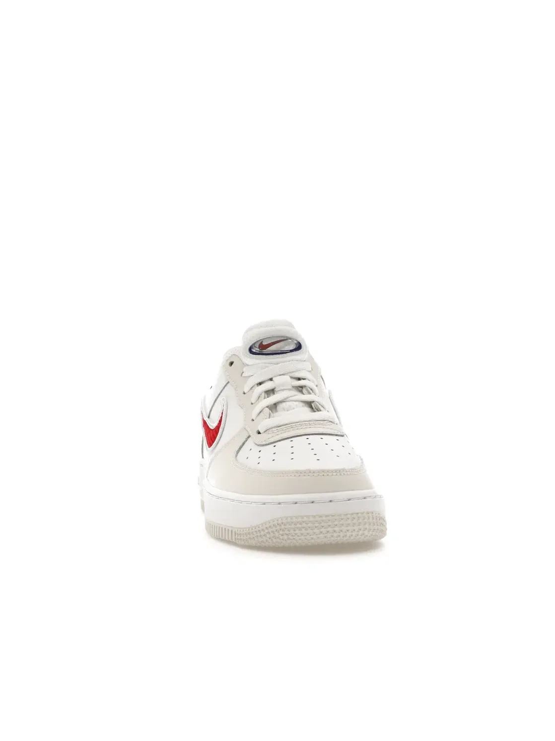 Детские кроссовки Lifestyle Nike Air Force 1 Low LV8 — изображение 2 из 4